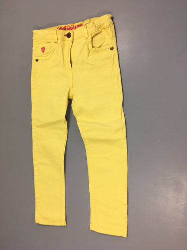 Pantalon jaune coeur, moins cher chez Petit Kiwi