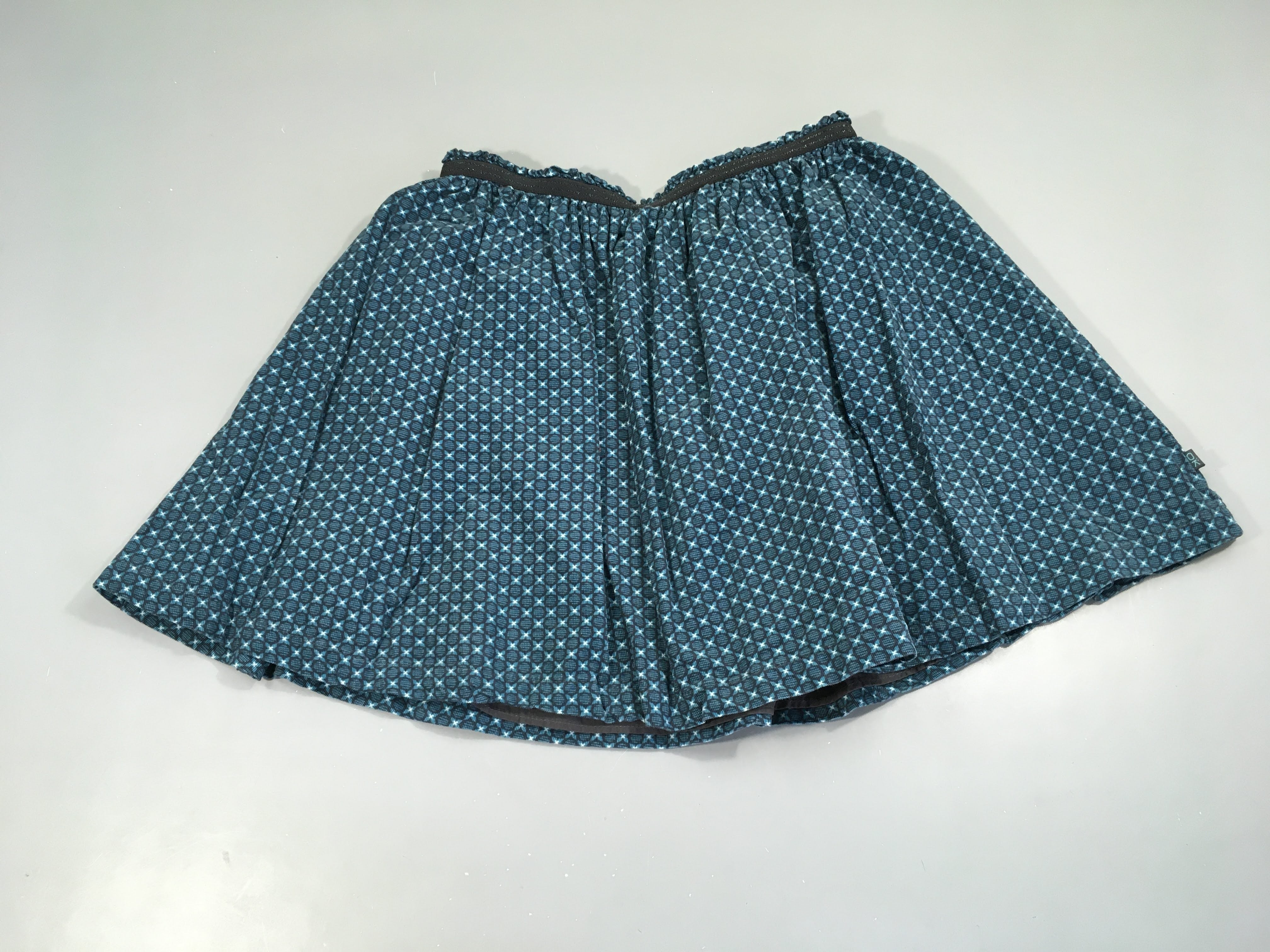 Jupe velours bleu canard motifs croix