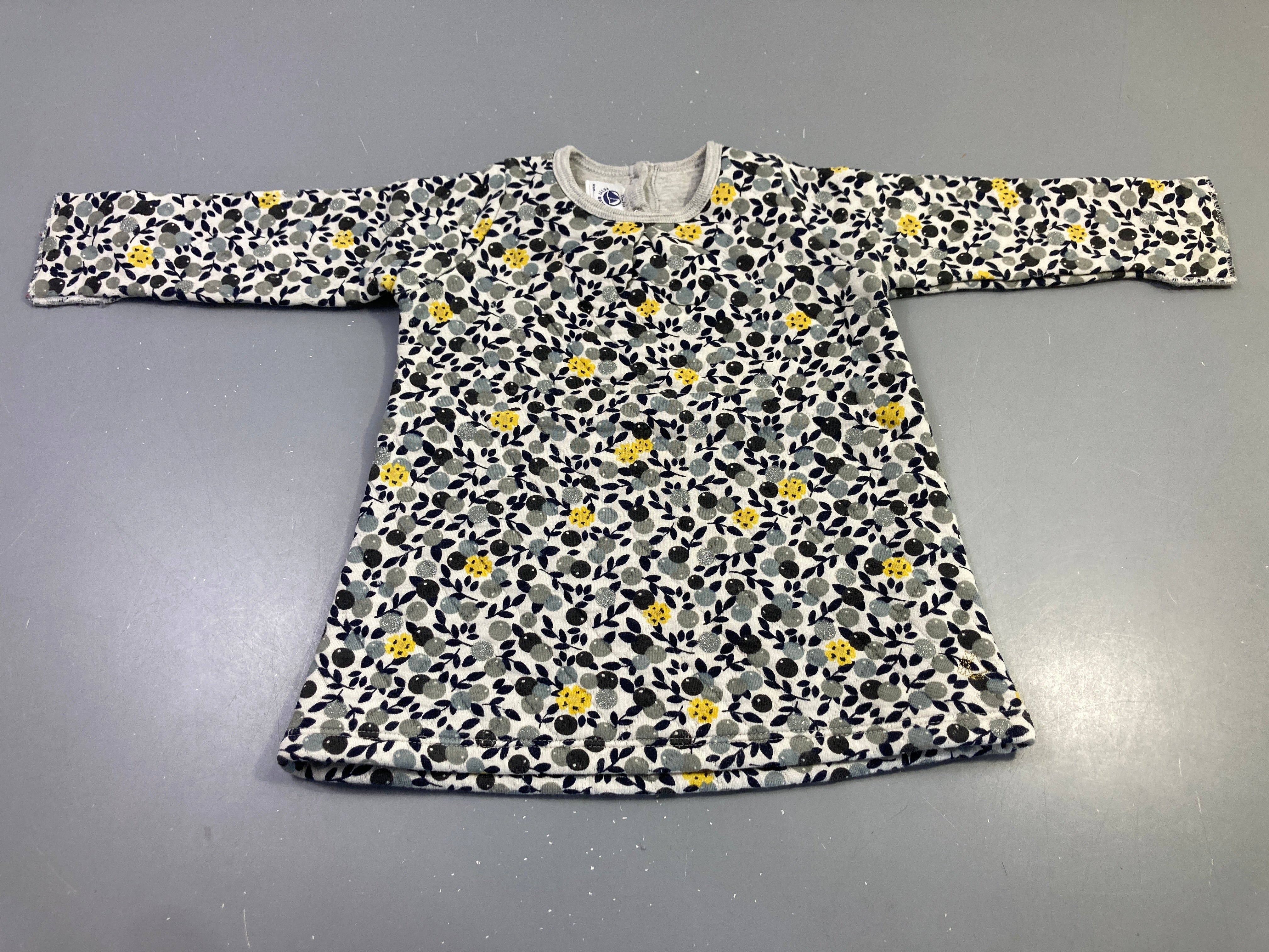Robe m.l molletonnée écrue motif fleurs baies