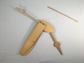 Mobile oiseau en bois