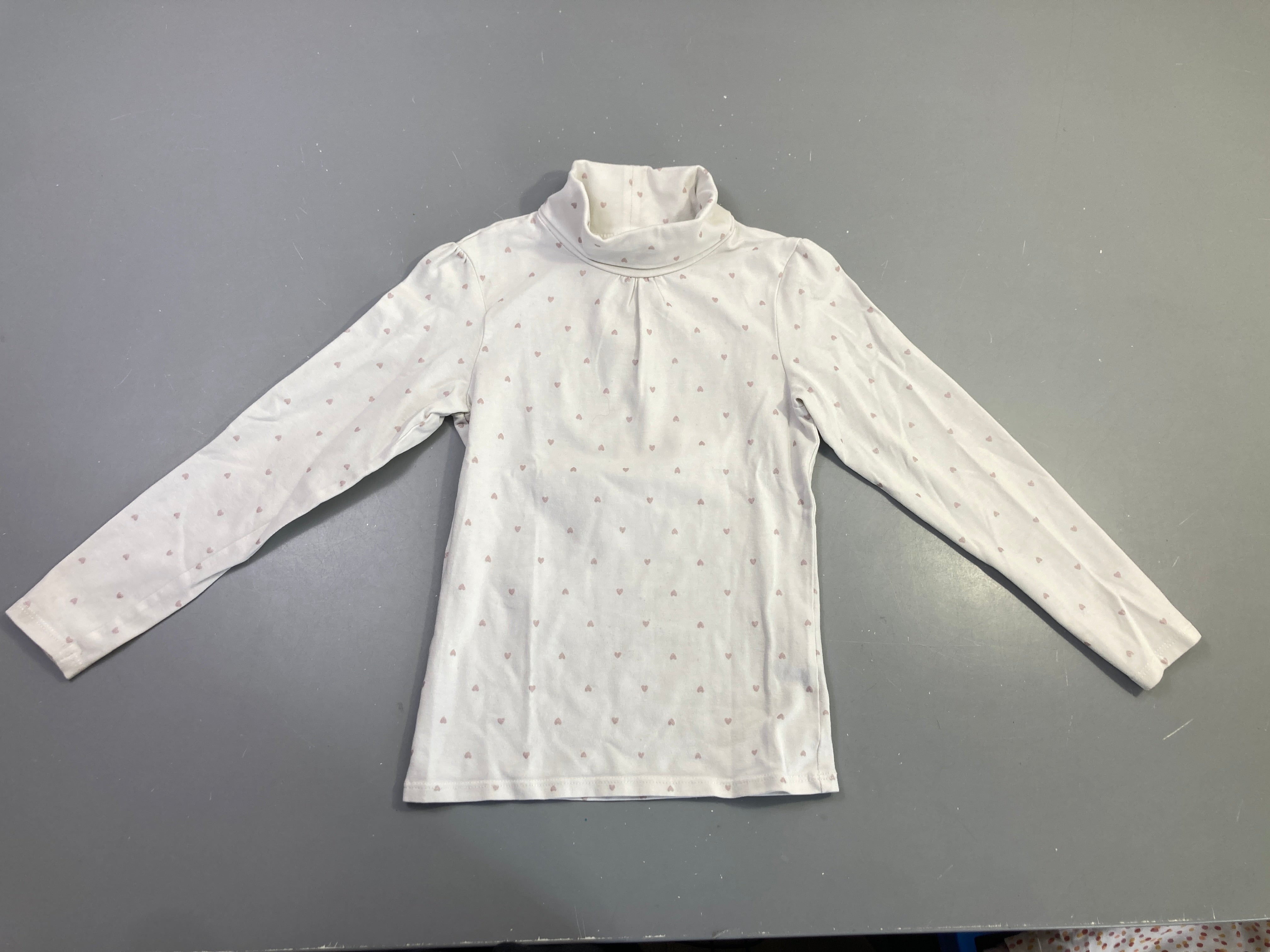 T-shirt m.l blanc cœurs col roulé