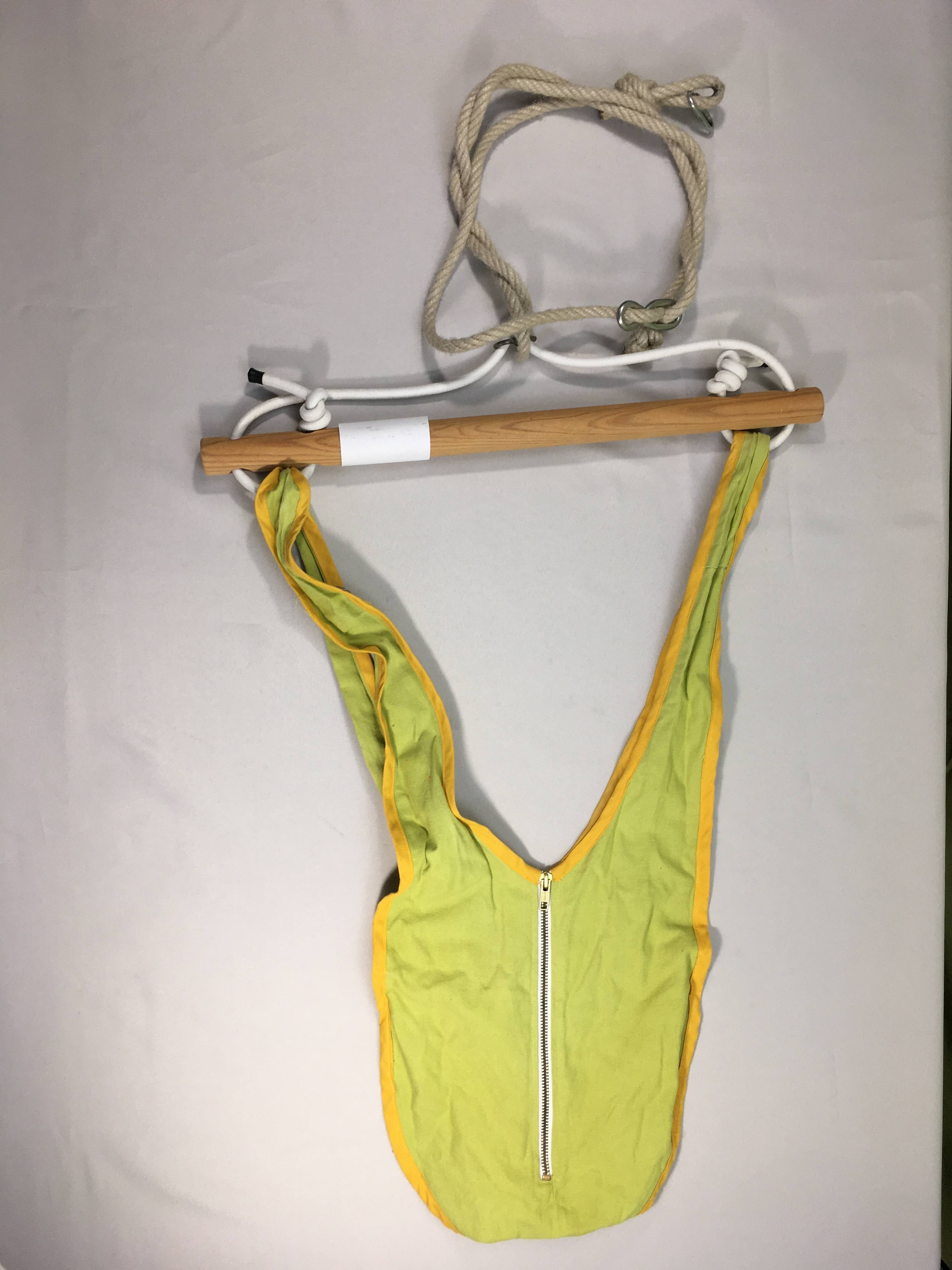 Harnais/siège sauteur pour bébé vert/jaune