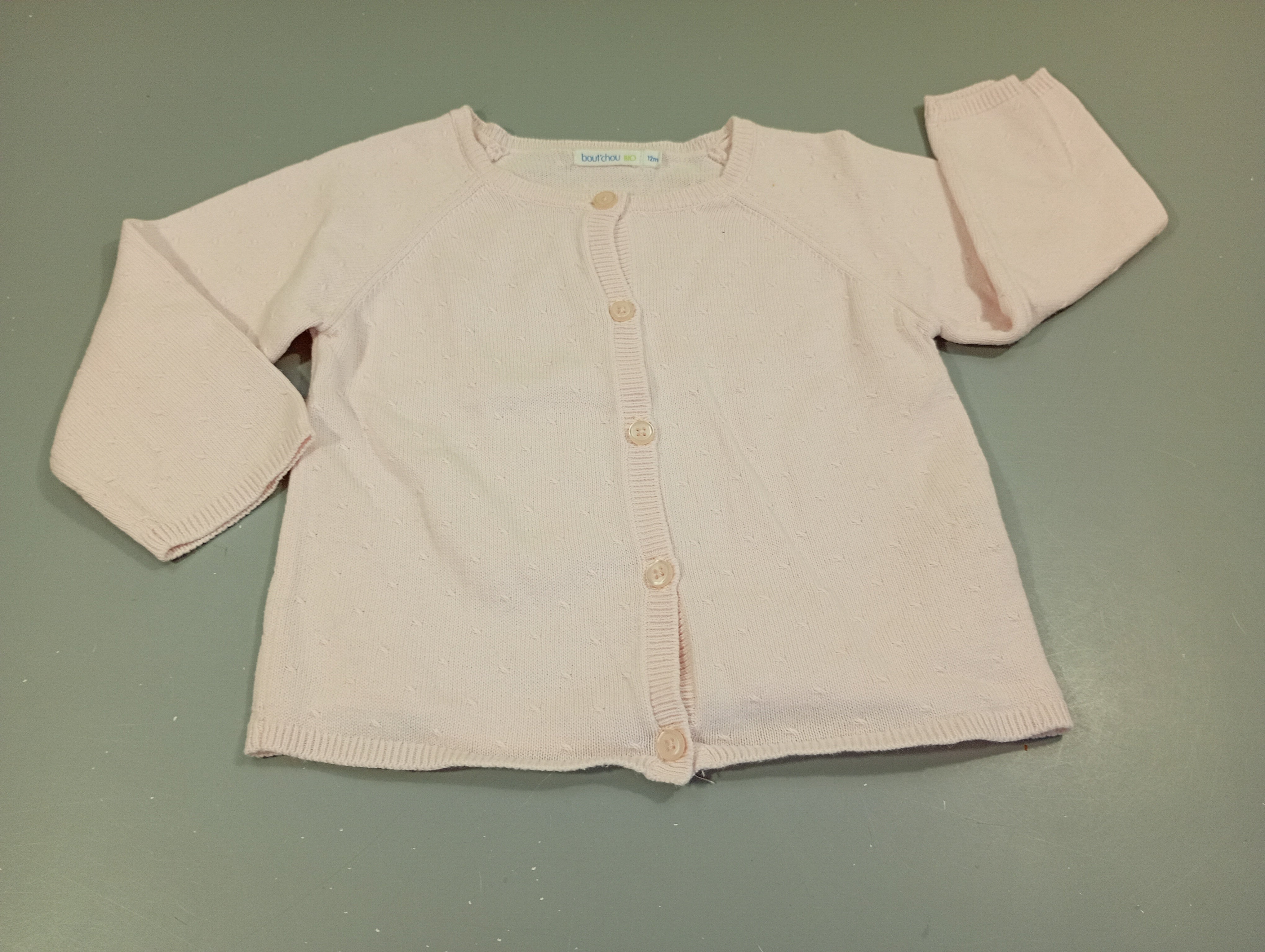 Gilet rose pâle texturé