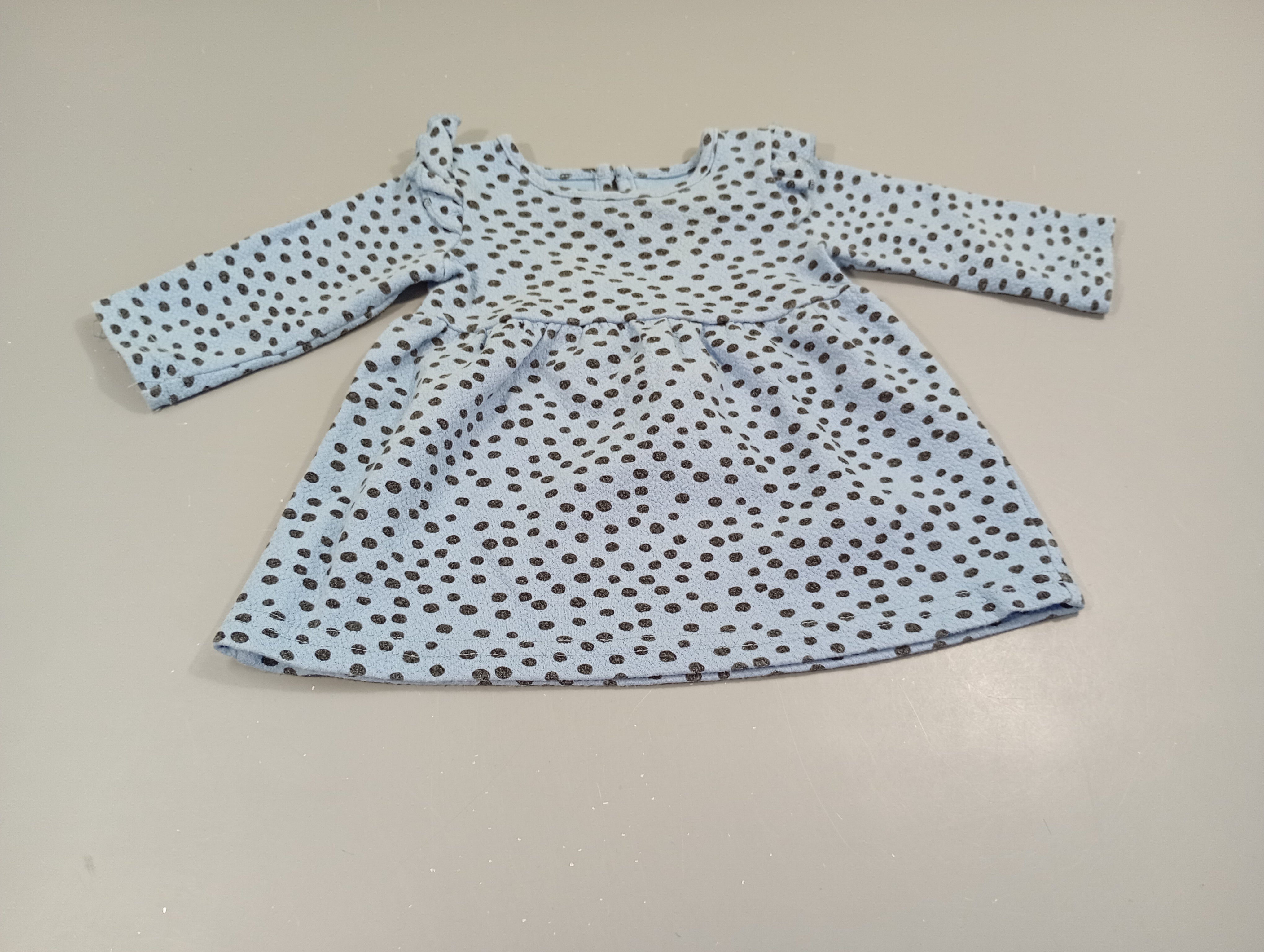 Robe m.l bleu texturé à pois