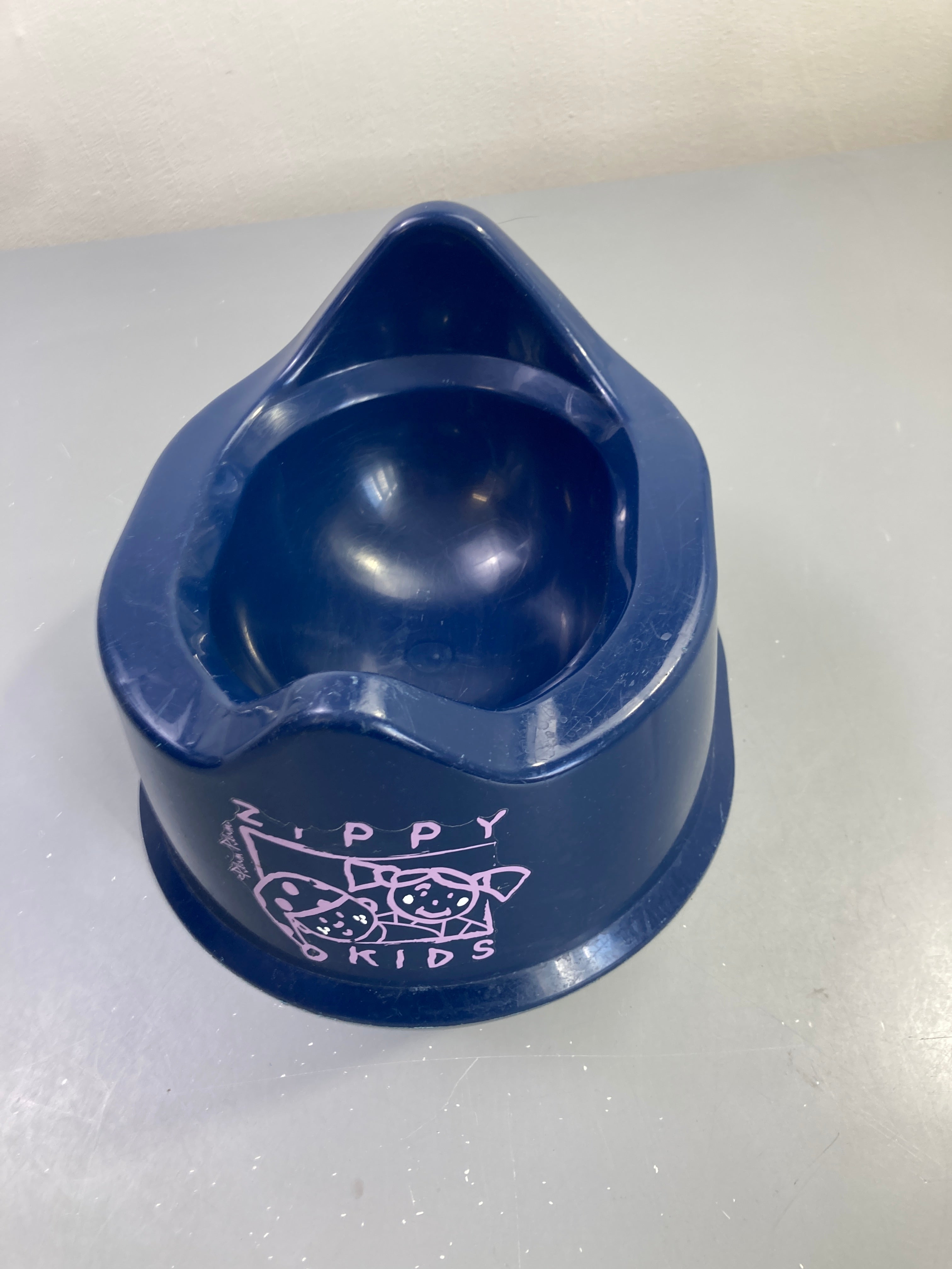 Petit pot de toilette bleu marine, Zippy Kids