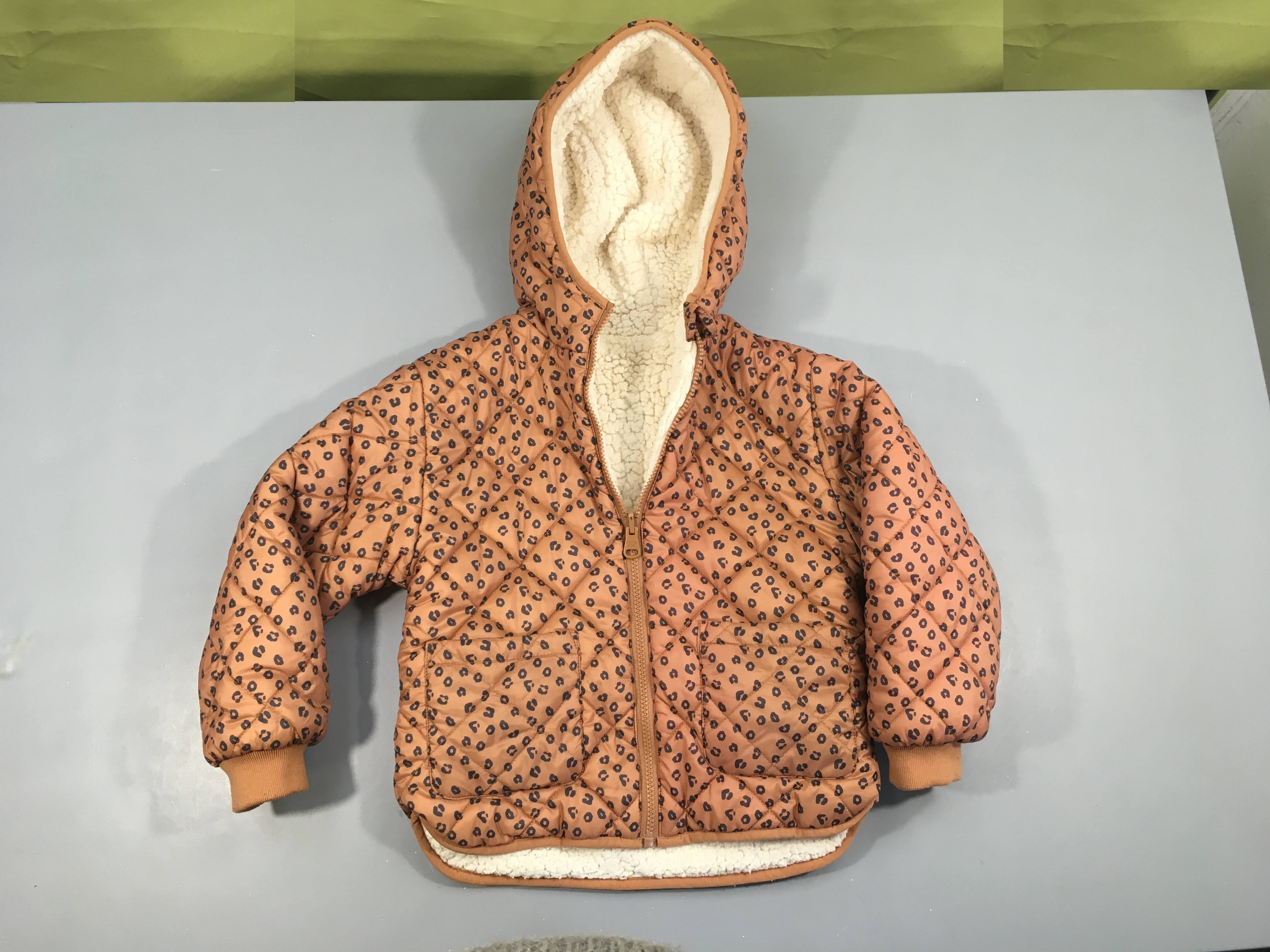 Veste ouatinée à capuche réversible brun léopard/Teddy