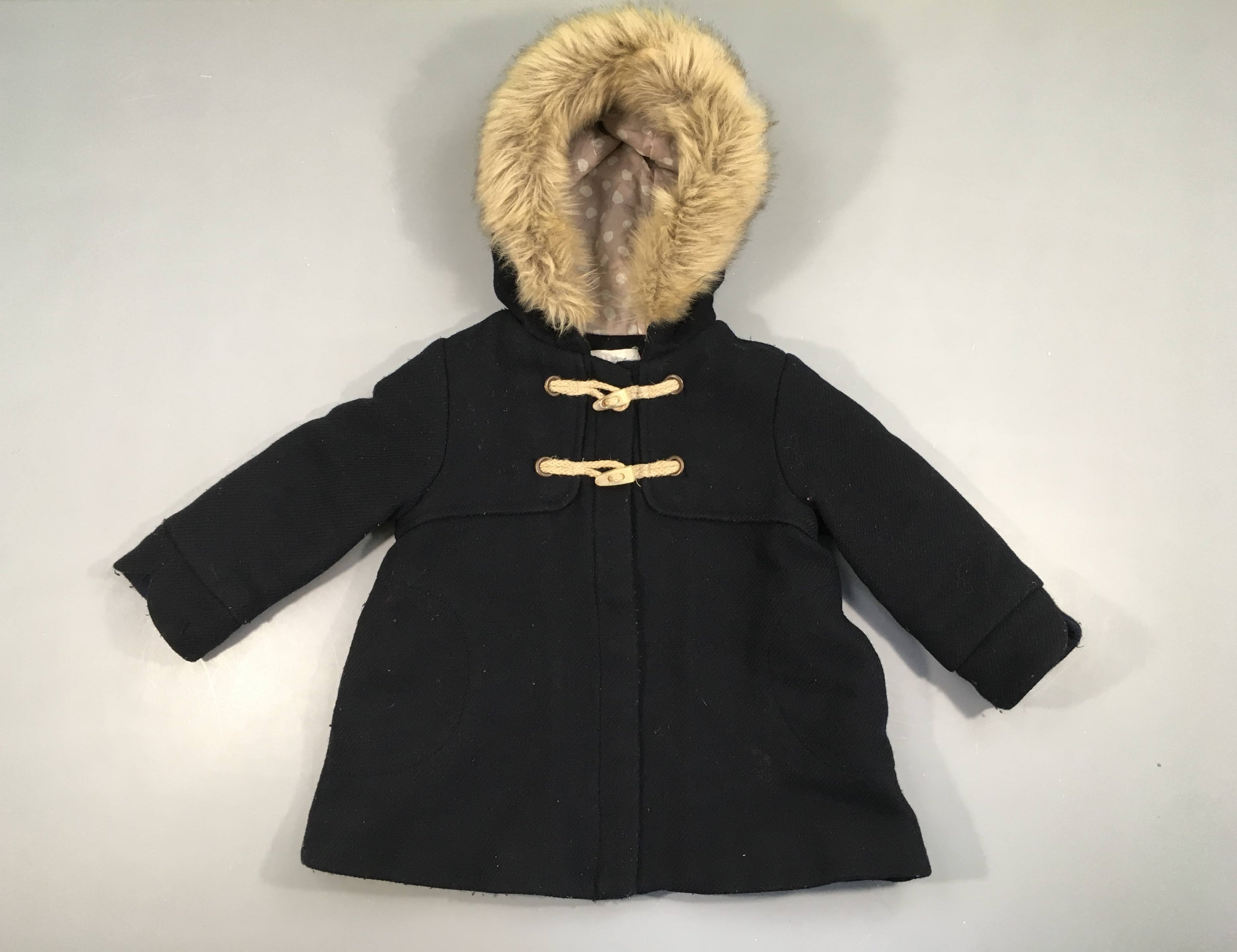 Manteau bleu foncé ouatiné à capuche fausse fourrure-Quques bouloches