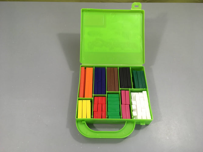 Reglettes de couleur en plastique, moins cher chez Petit Kiwi