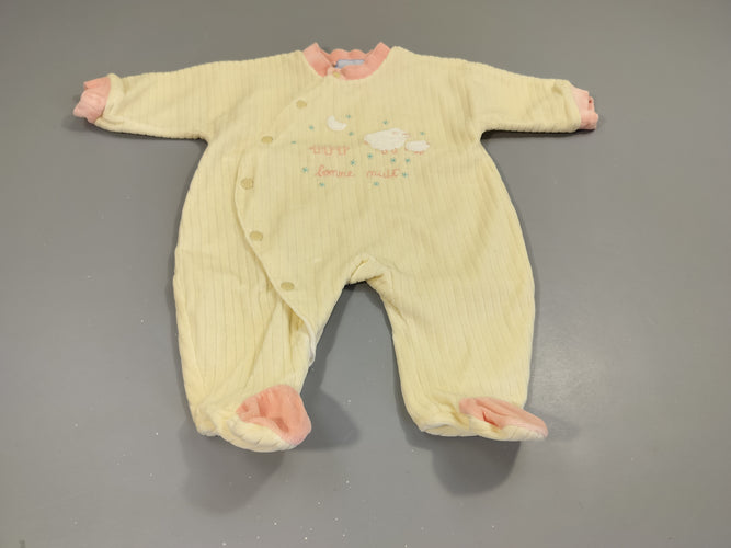 Pyjama velours jaune texturé, moutons . "Bonne nuit", moins cher chez Petit Kiwi