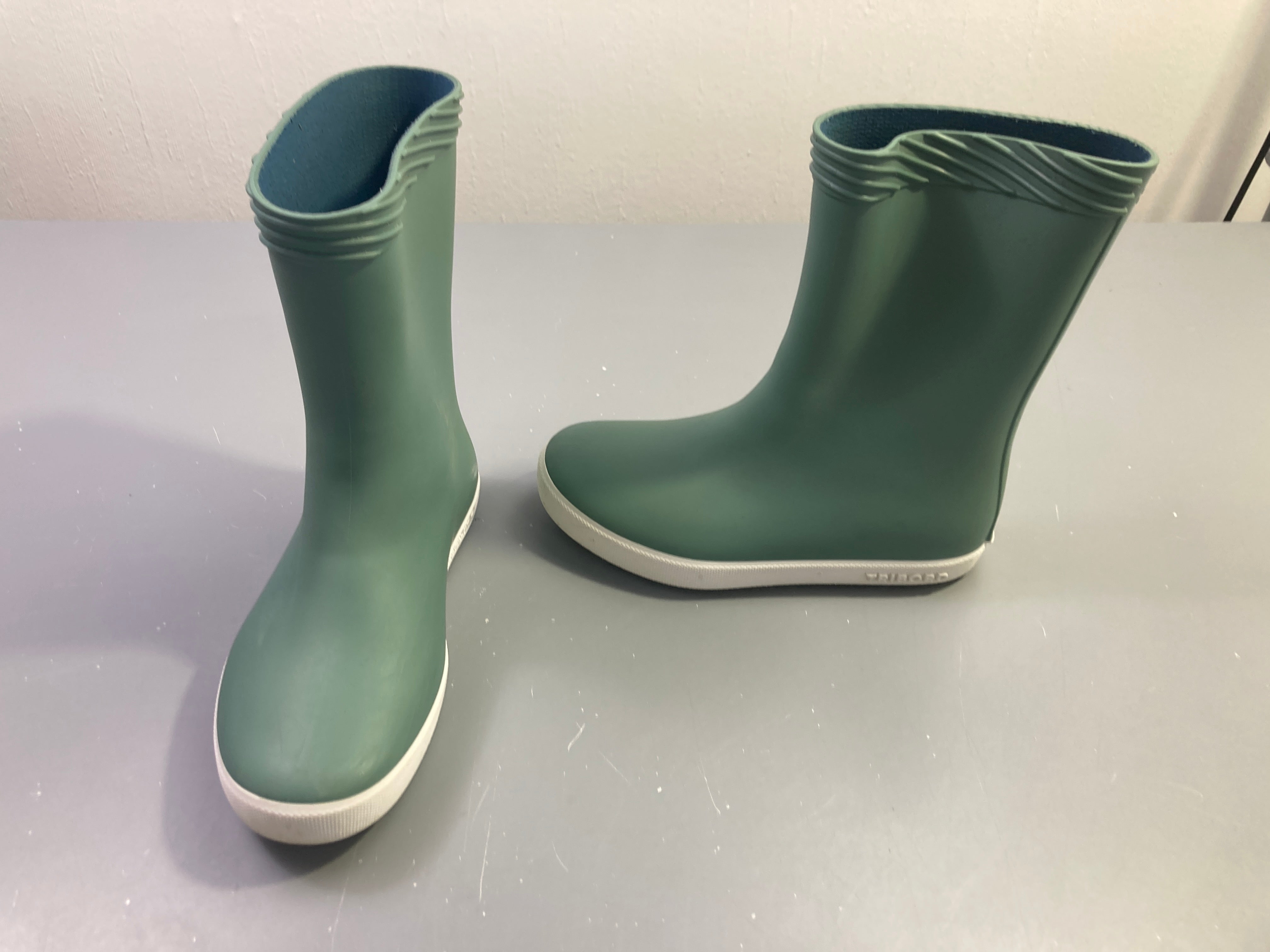 Bottes de pluie vert kaki, Tribord, 31-32
