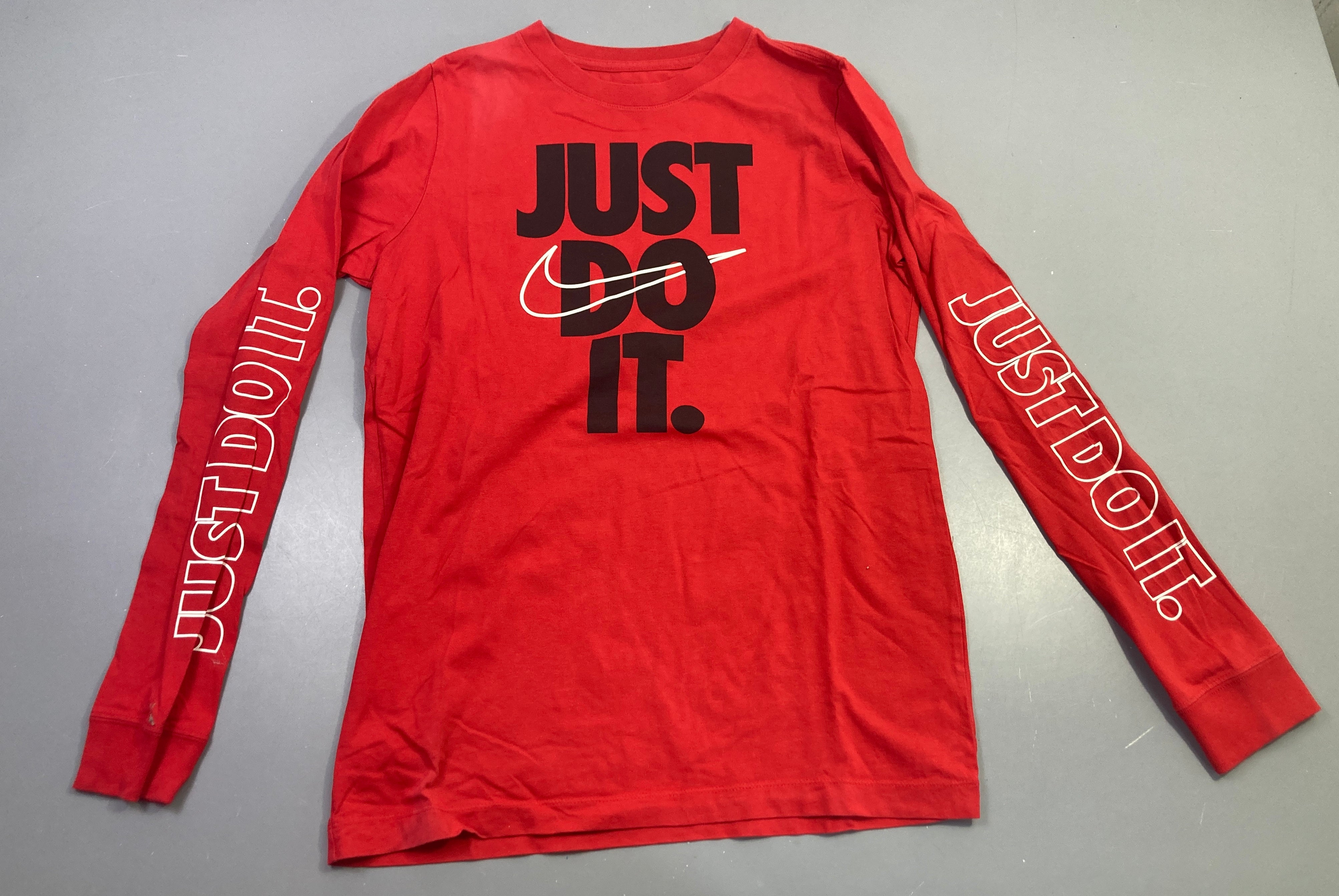 T-shirt m.l rouge Just Do It