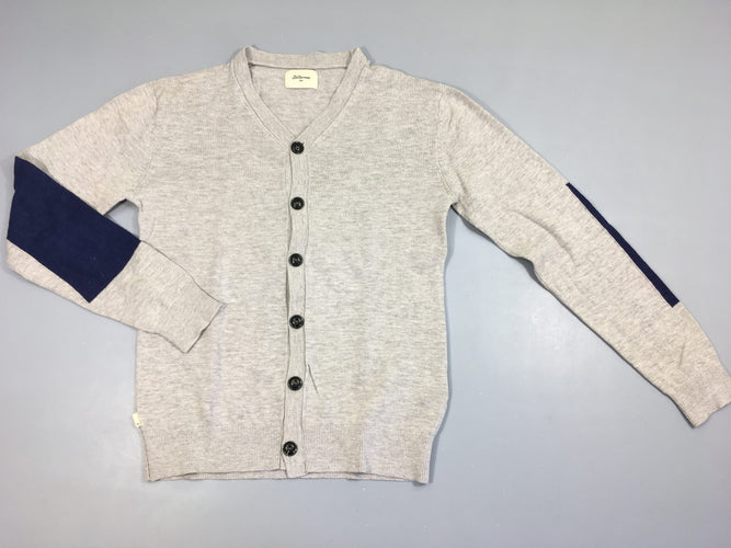 Gilet gris clair chiné, légèrement bouloché, moins cher chez Petit Kiwi