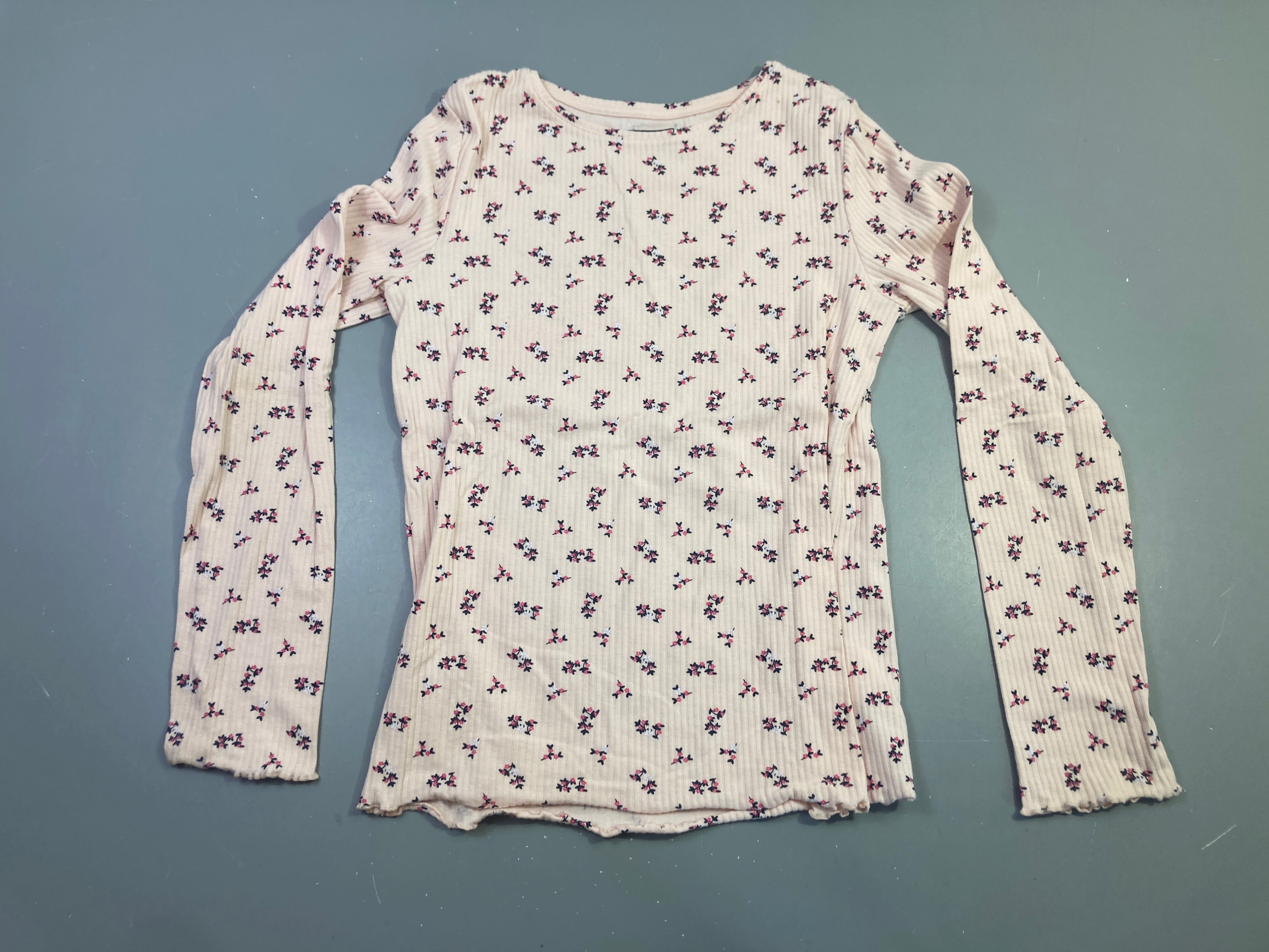 T-shirt m.l rose pâle fleuri côtelé