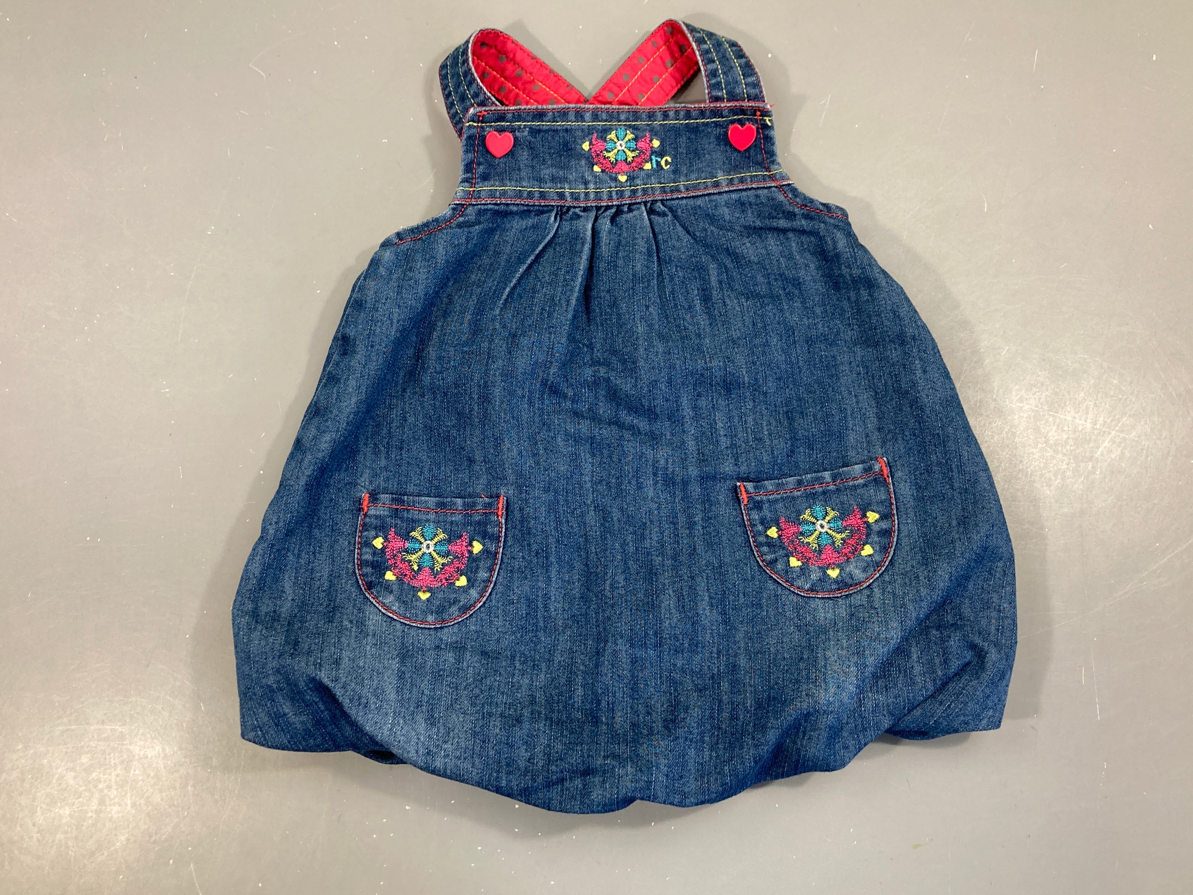 Robe boule s.m bretelle Denim coeurs-fleurs brodées doublée jersey
