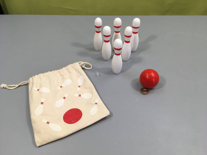 Jeu de quilles miniature en bois, moins cher chez Petit Kiwi