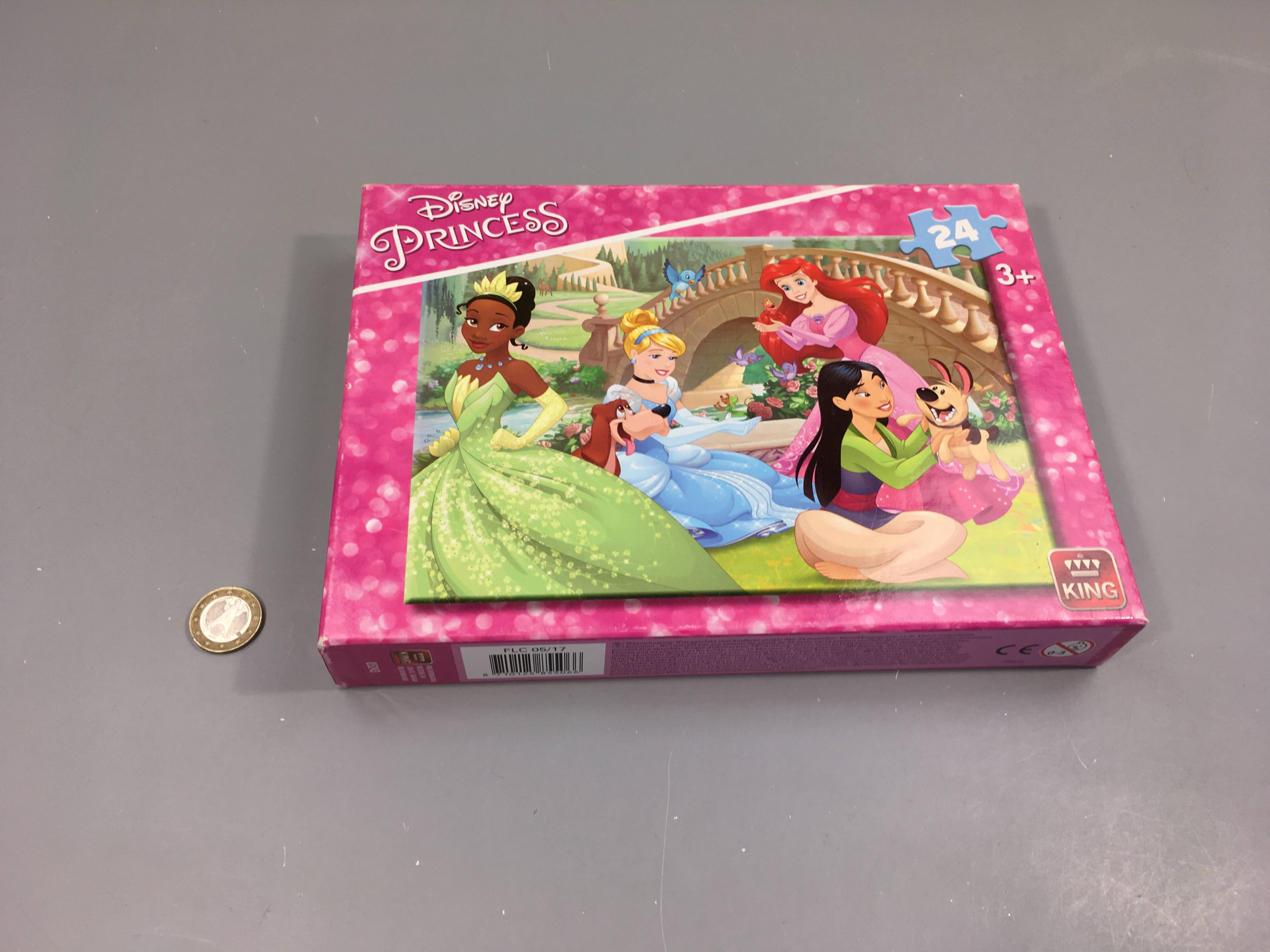 Complet puzzle 24pcs princesses, 3+