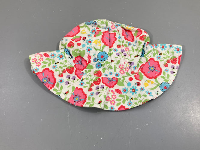 Chapeau blanc fleurs et fraises, moins cher chez Petit Kiwi