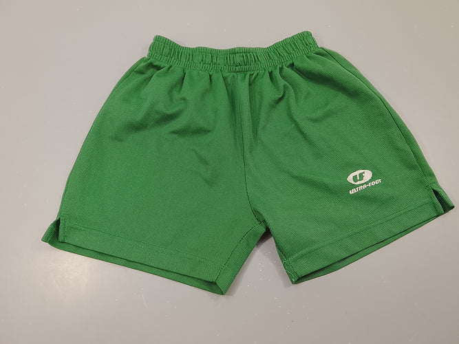 Short de foot vert, Ultra -Foot 128-140, moins cher chez Petit Kiwi