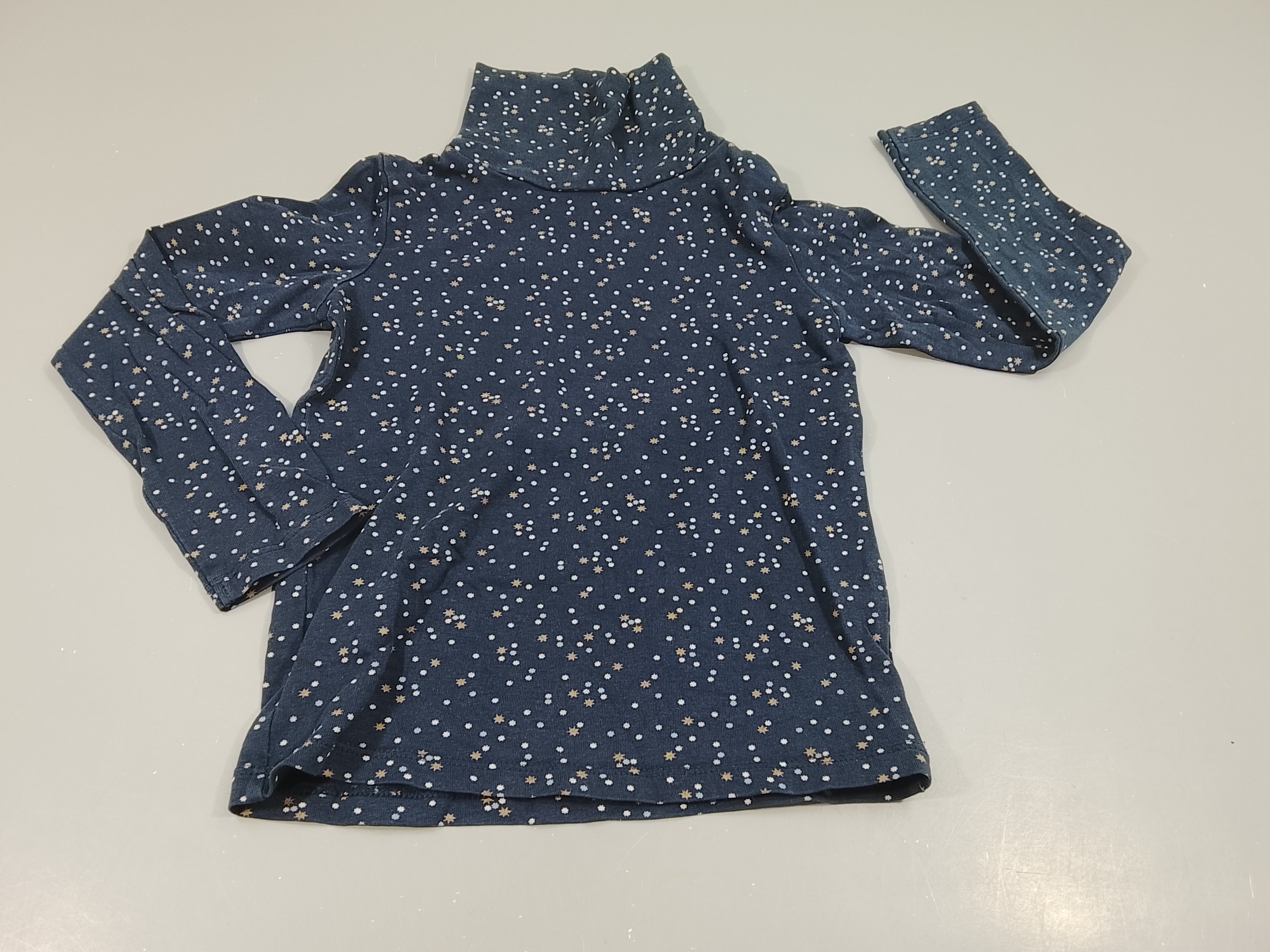 T-shirt m.l col roulé bleu marine , étoiles