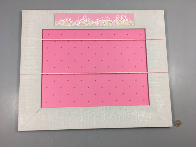 Cadre Capucine Pel Mele, 44x54cm, Titoutam, manque les pinces à linge, moins cher chez Petit Kiwi