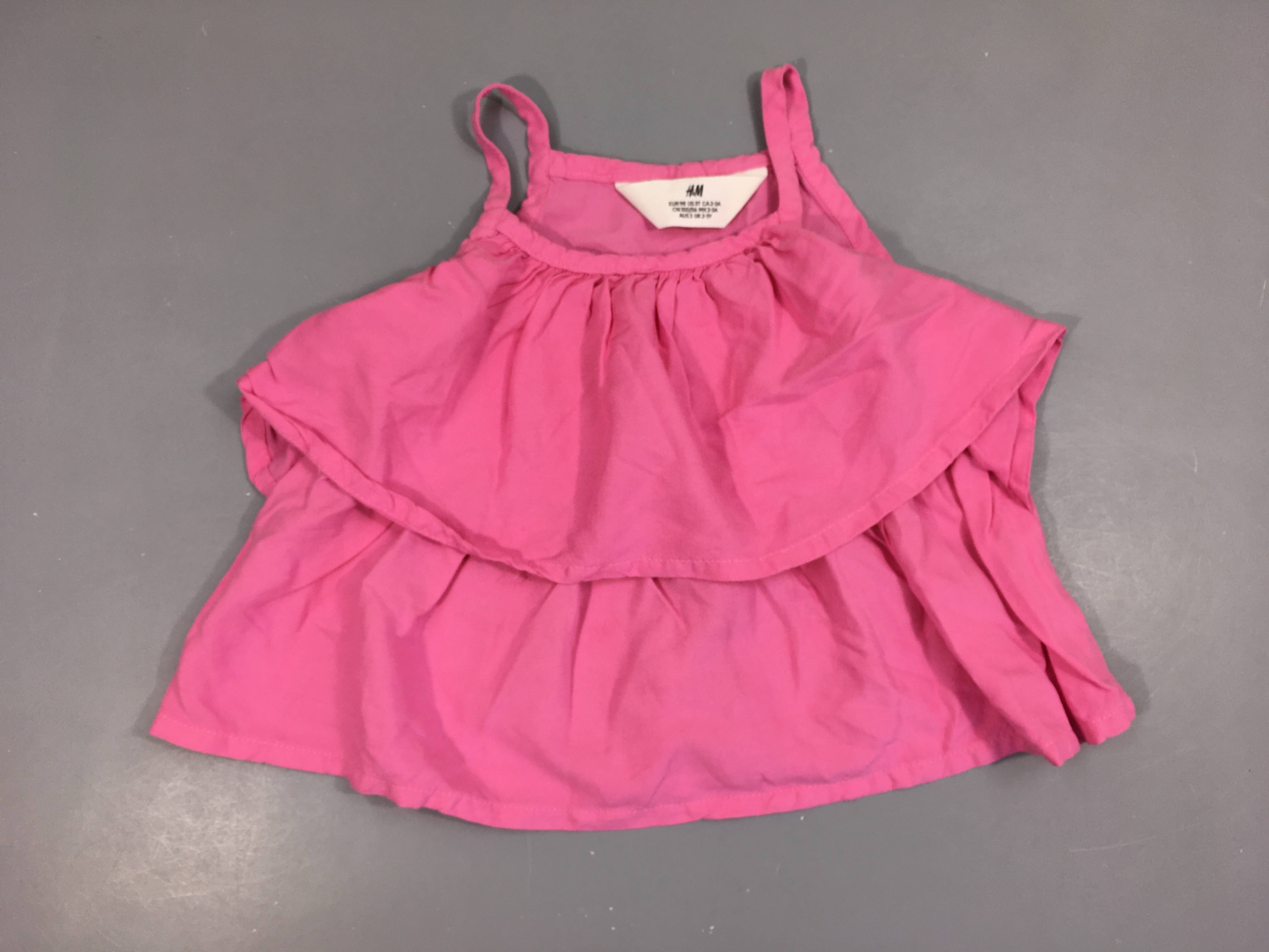 Blouse fines bretelles rose volants