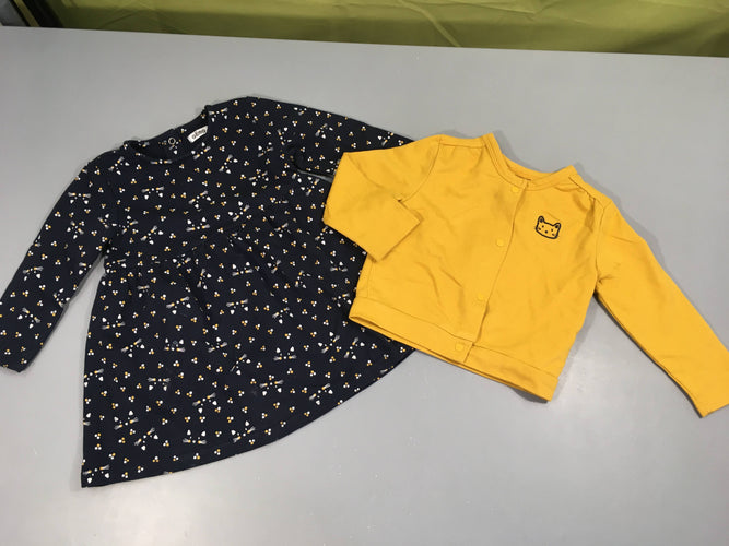 Sweat à pression moutarde (taché haut D) + Robe m.l  molleton bleu foncé chat, moins cher chez Petit Kiwi