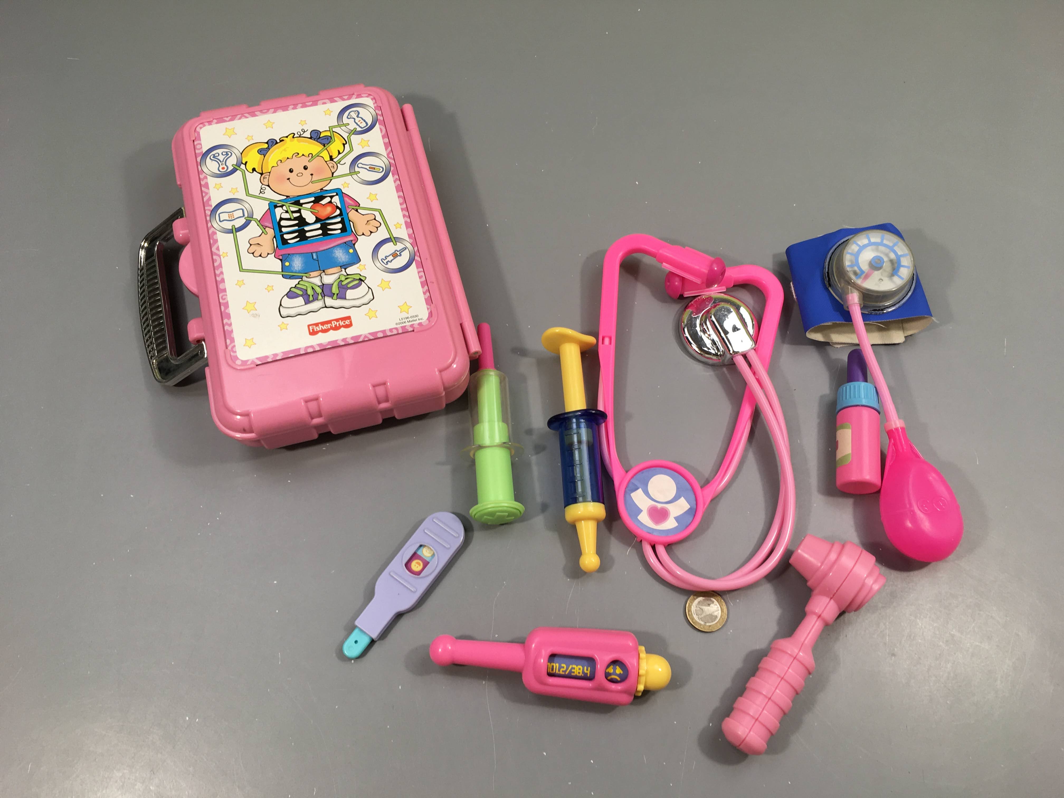 Valisette médicale, vendue tel que sur la photo