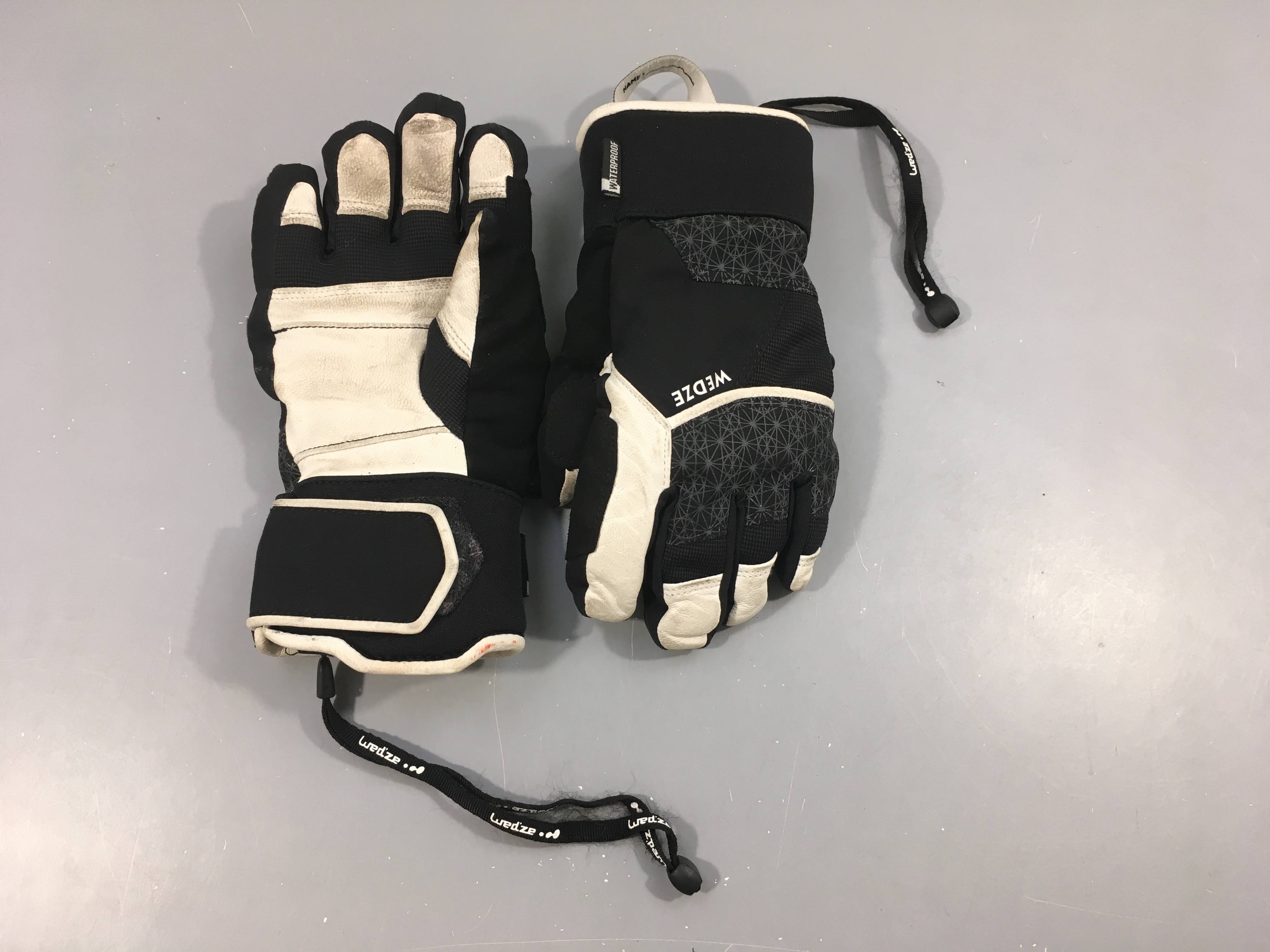 Gants noir et blanc souillé paumes Waterproof Wed'z