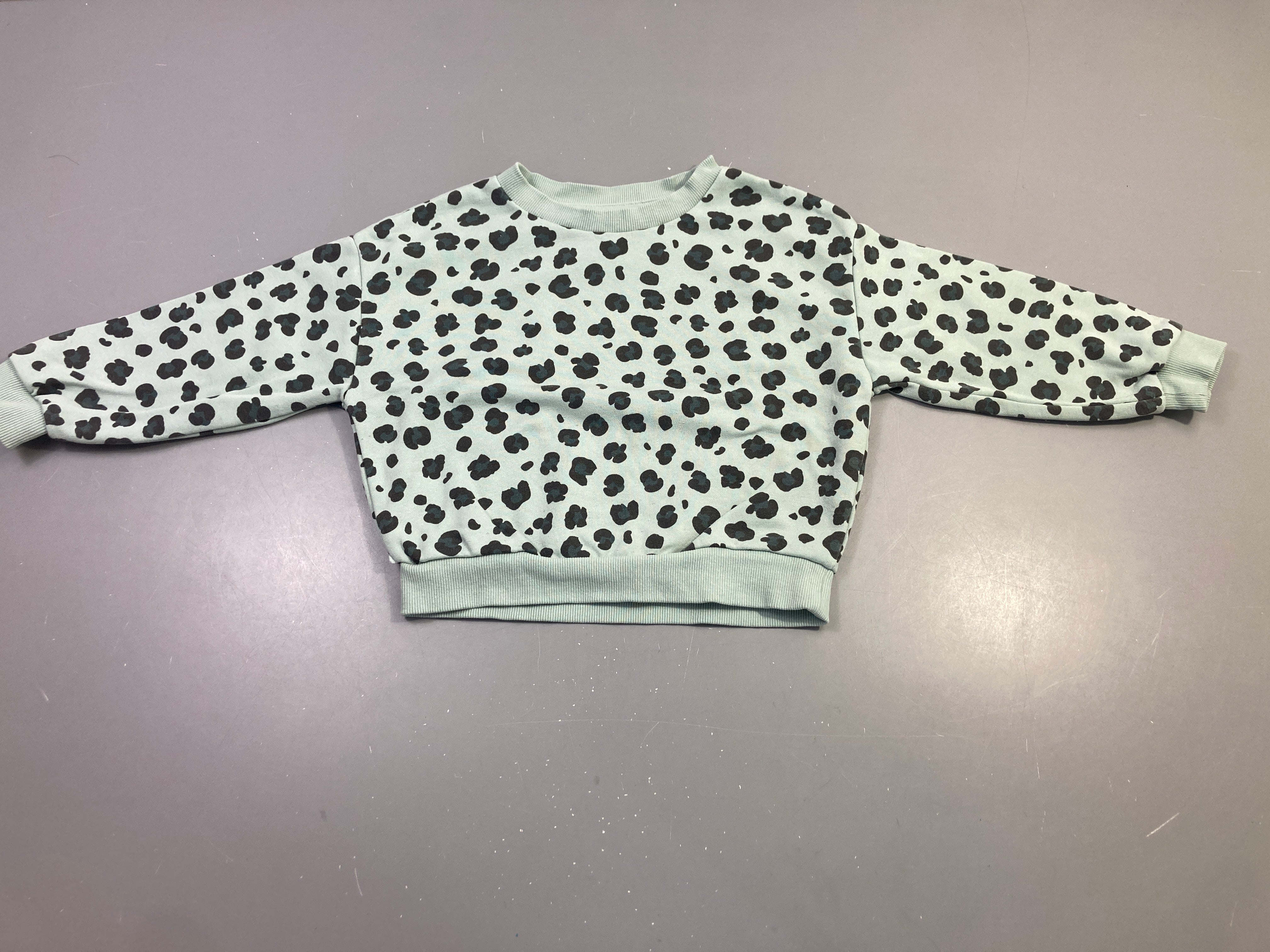 Sweat menthe léopard noir