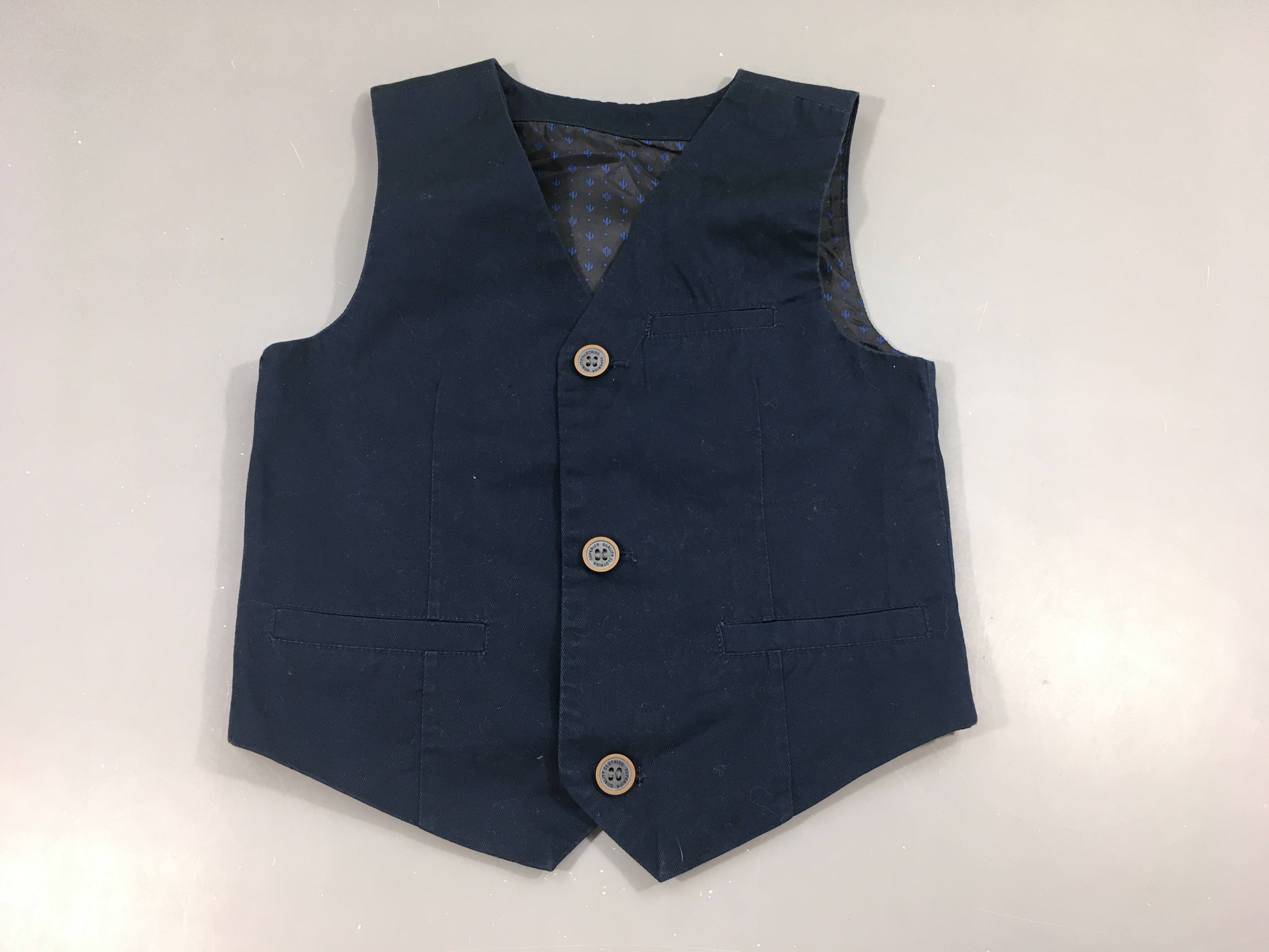 Gilet de costume bleu foncé