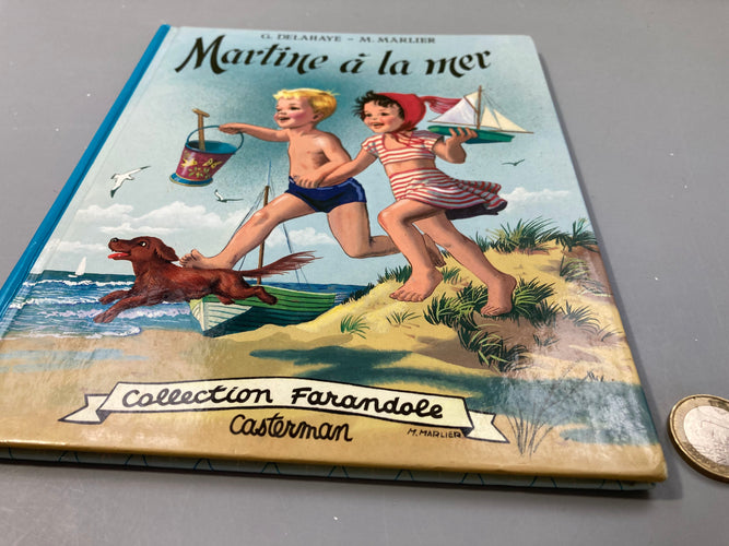 Martine à la mer, moins cher chez Petit Kiwi