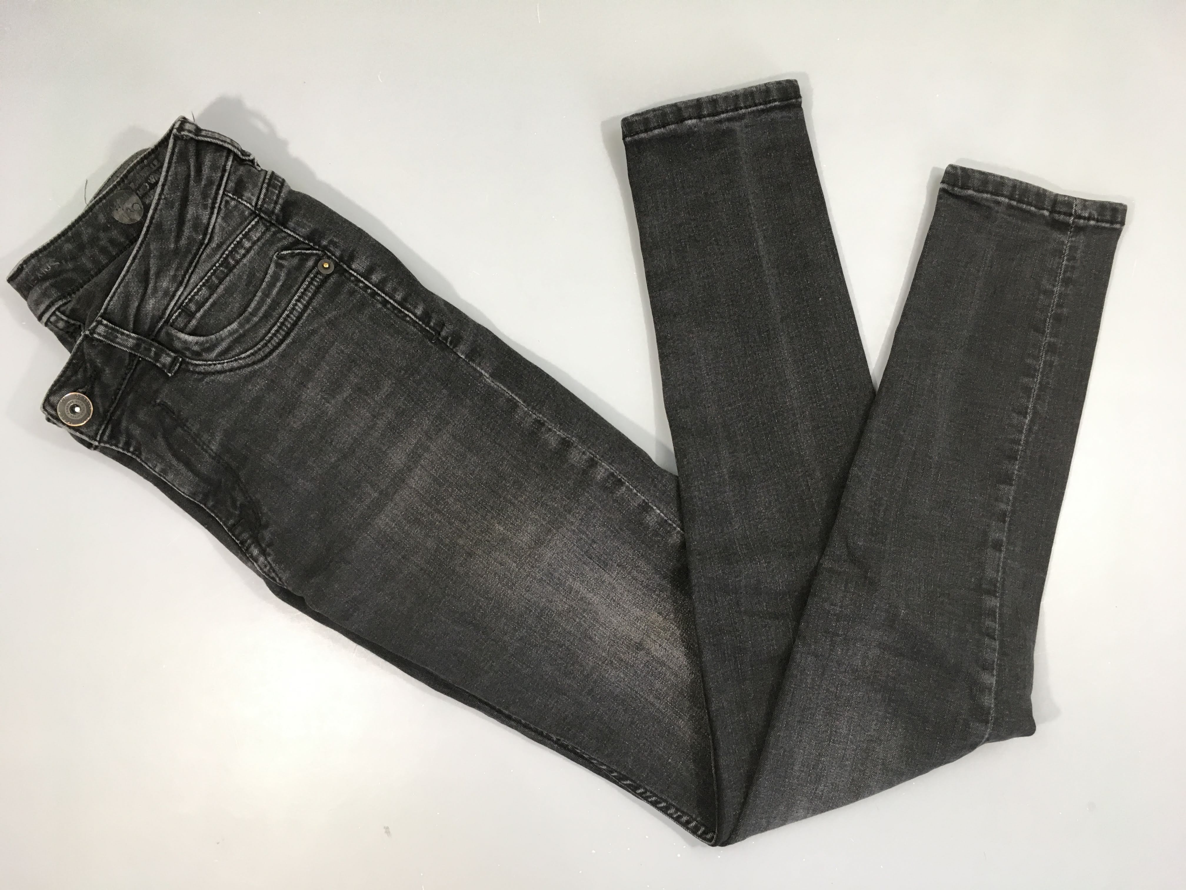 Jeans anthracite taille basse 28-30