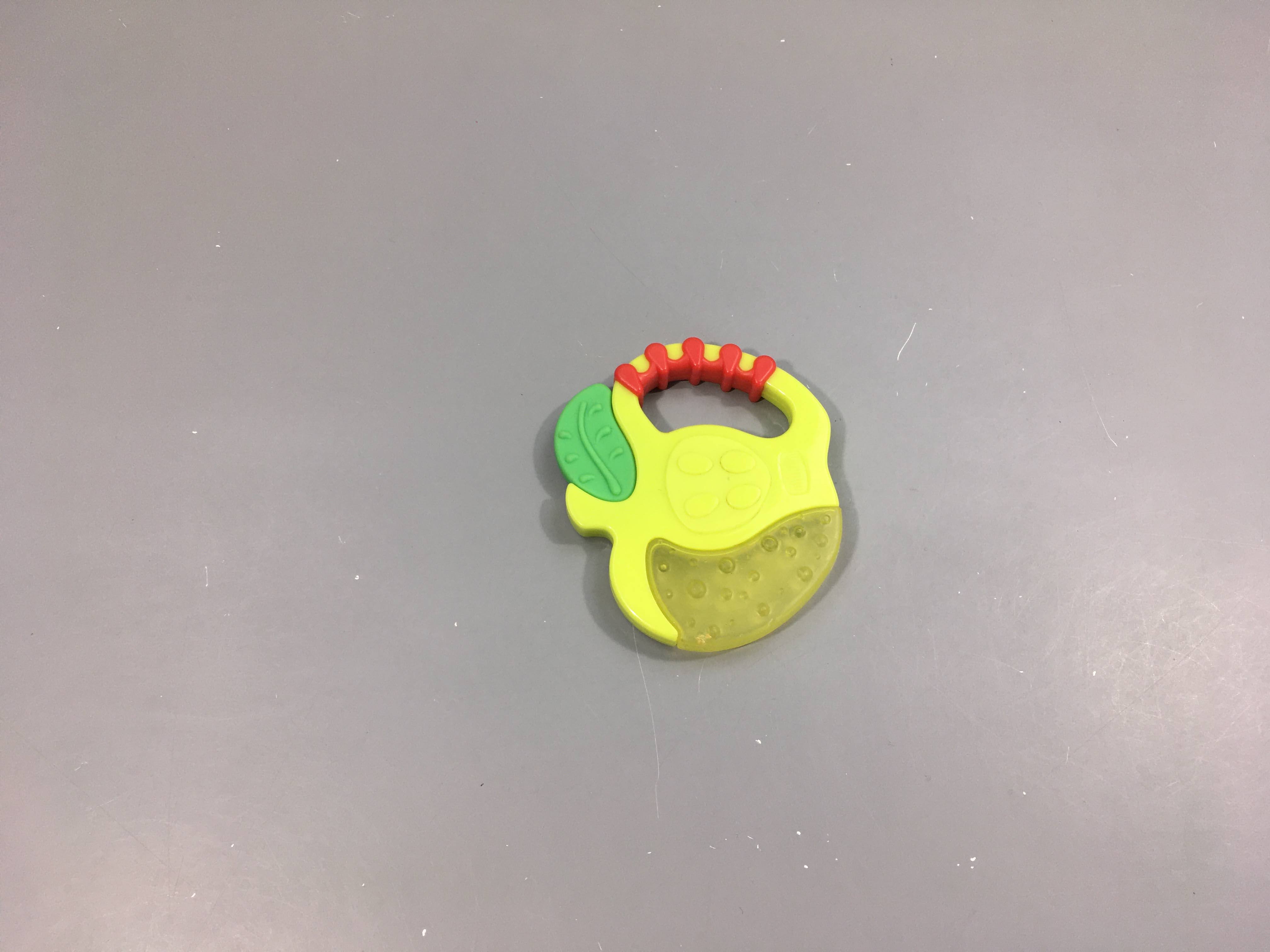 Hochet de dentition pomme