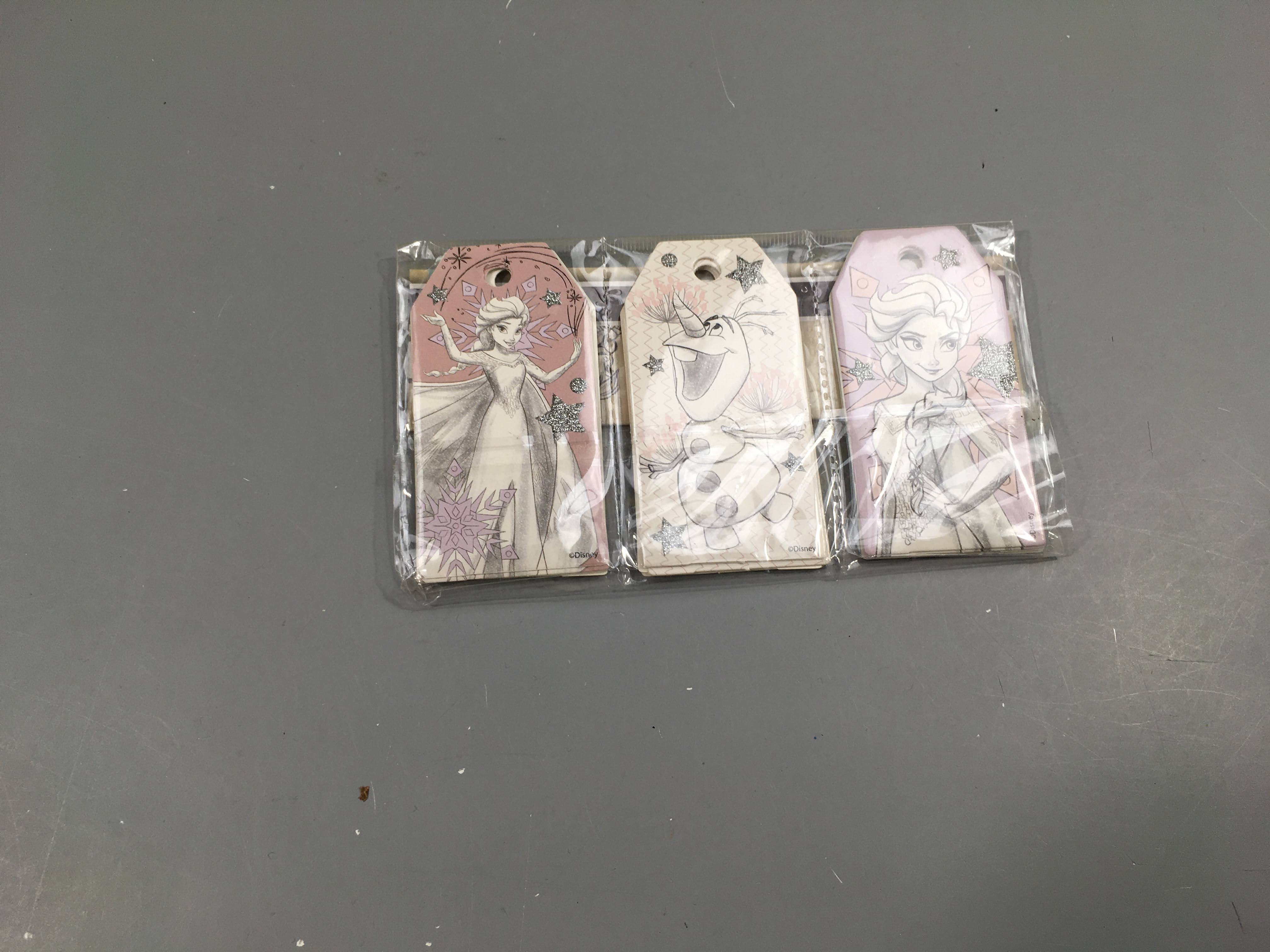 Neuf-24 Etiquettes Frozen