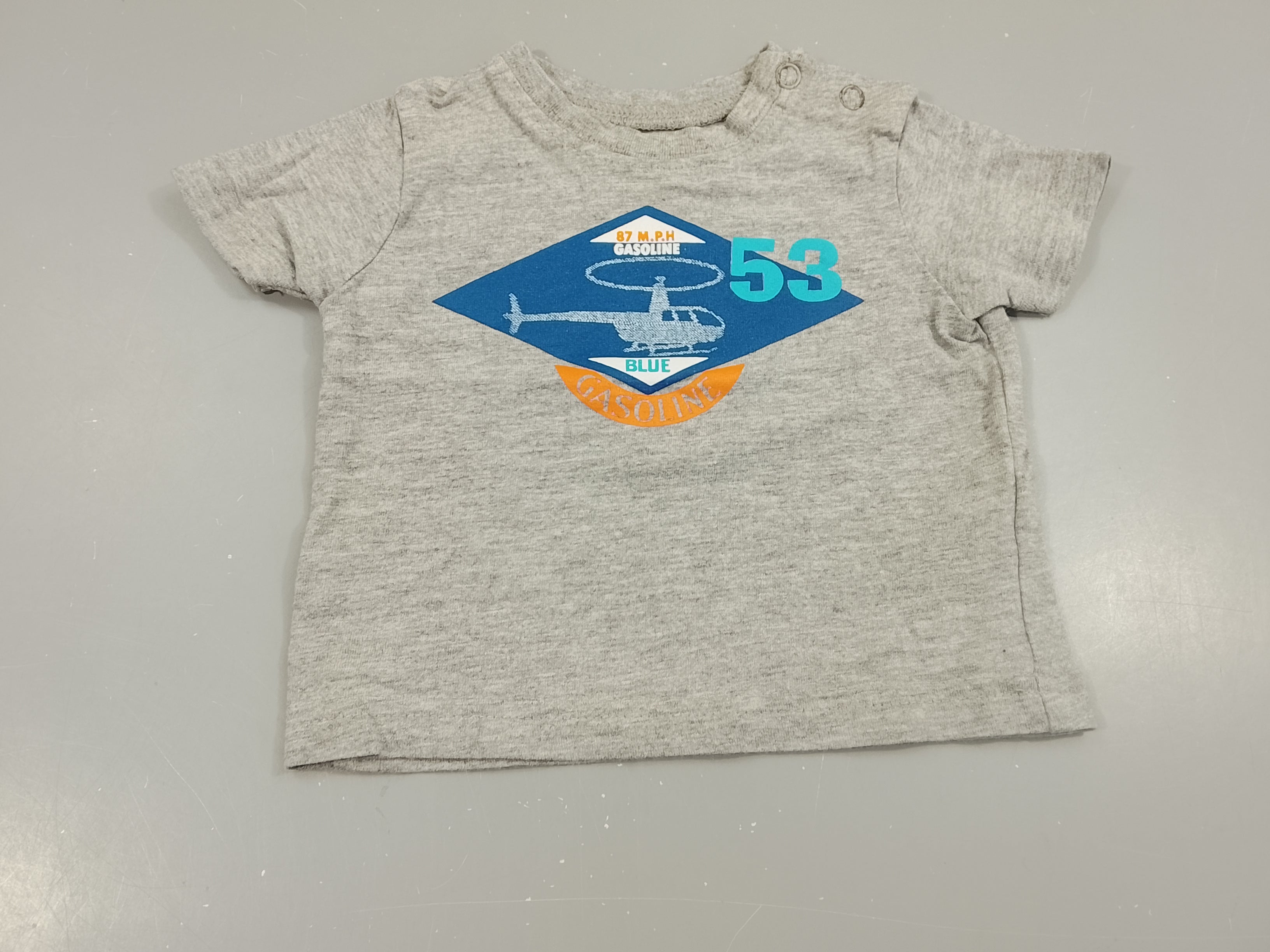 T-shirt m.c gris  flammé, hélicoptère 