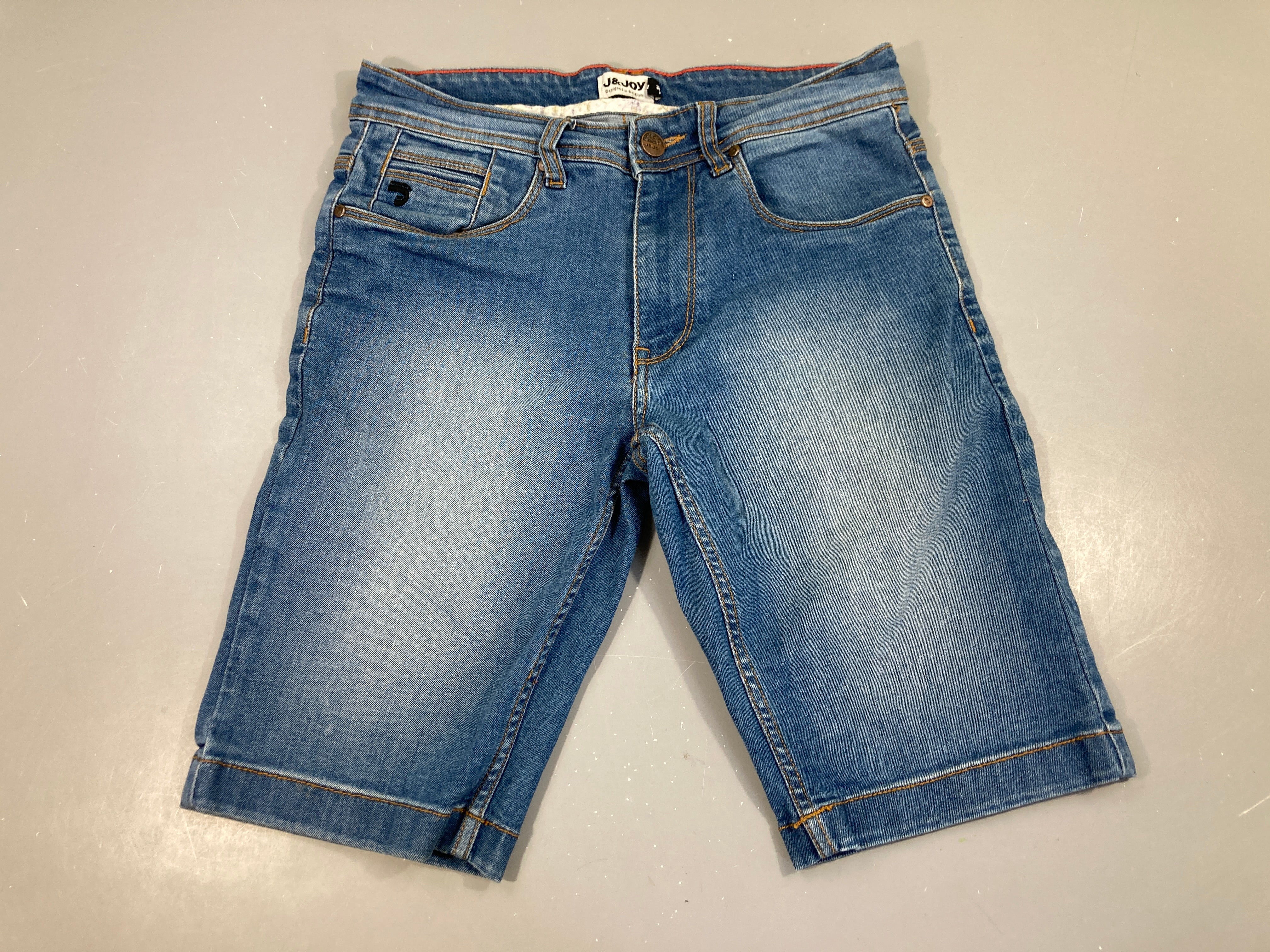 Bermuda stretch denim Trace/ligne cuisse droite 27