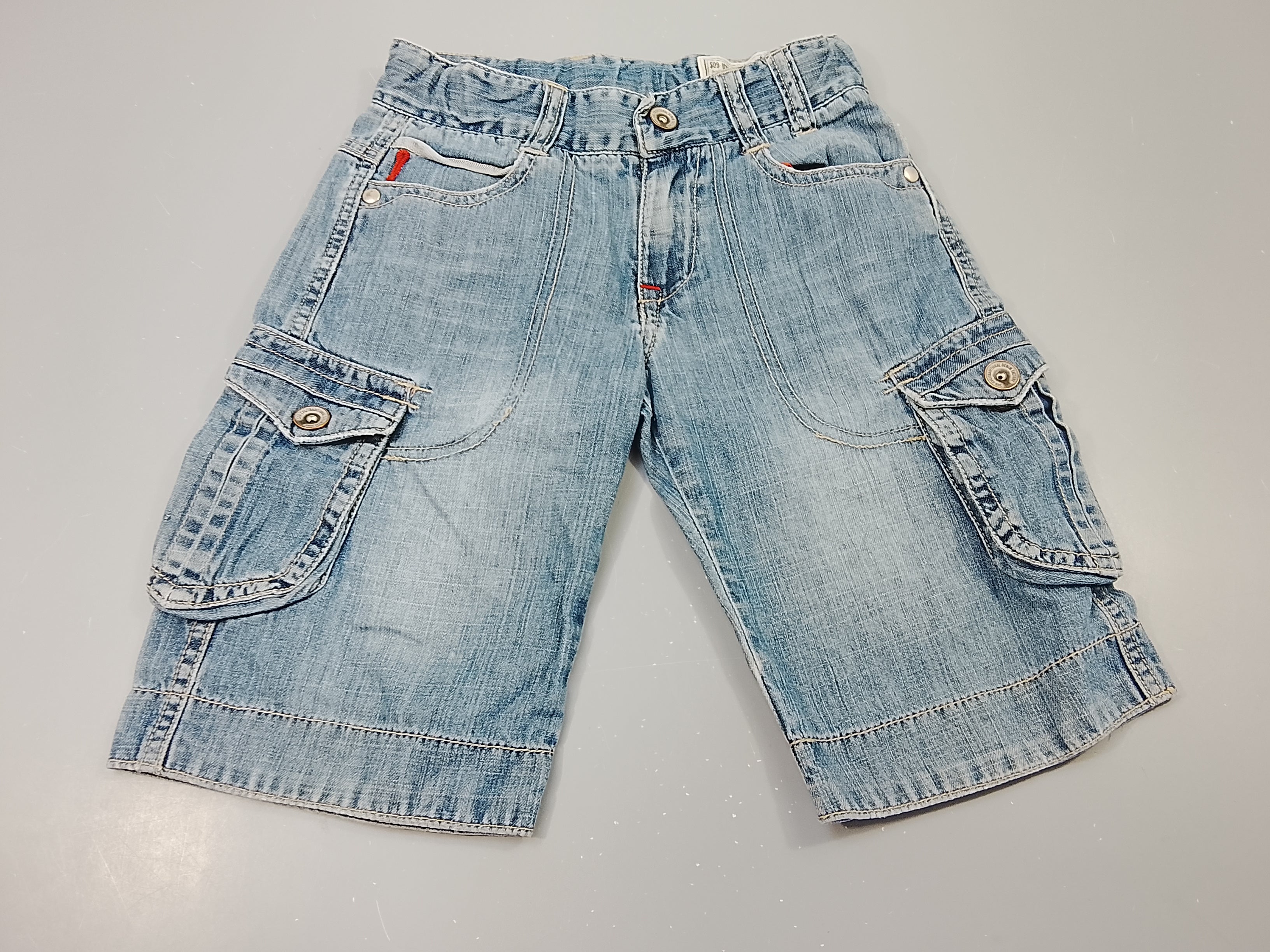 Bermuda denim , poches latéralles