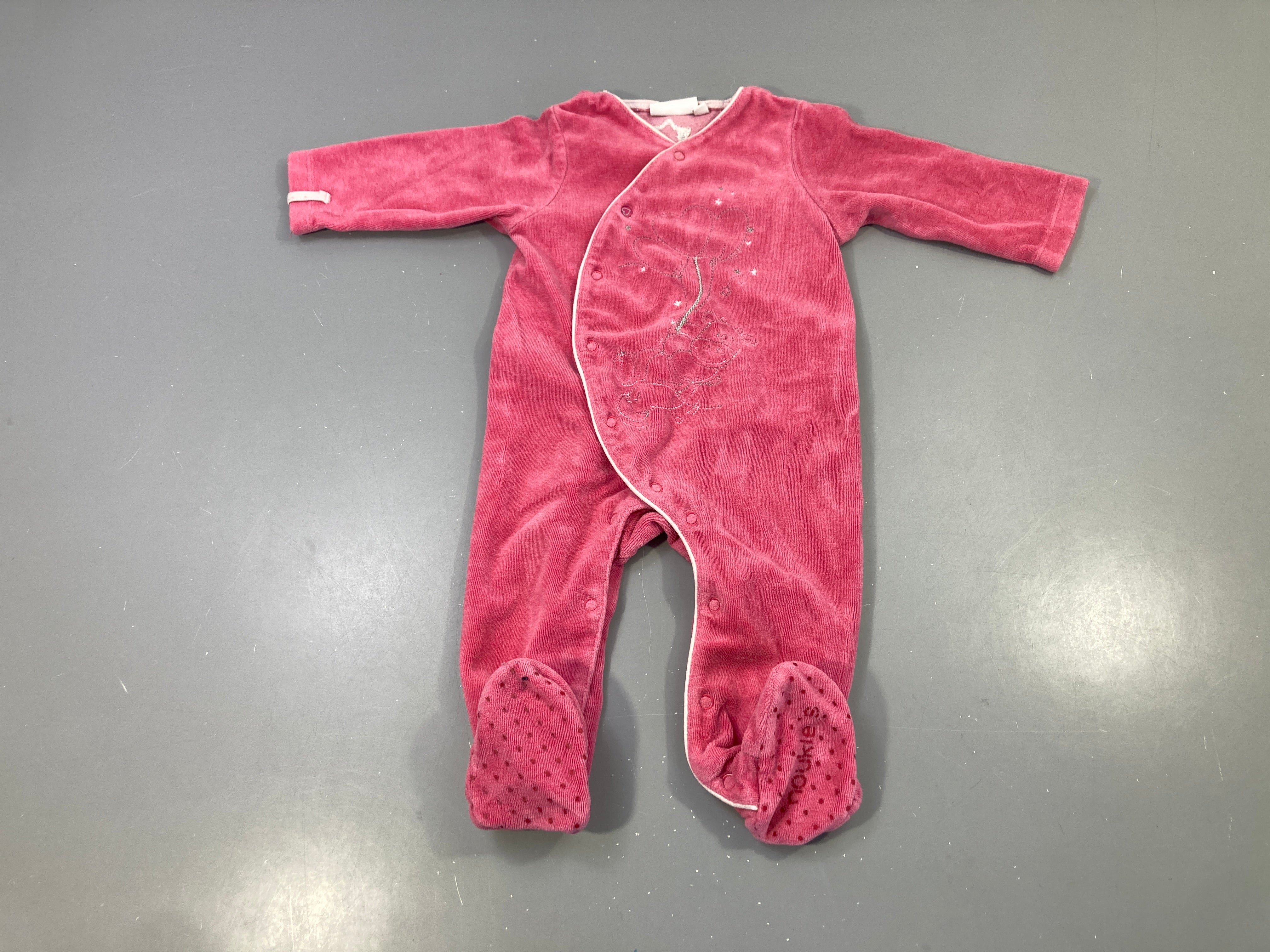 Pyjama velours rose, motif brillant argenté