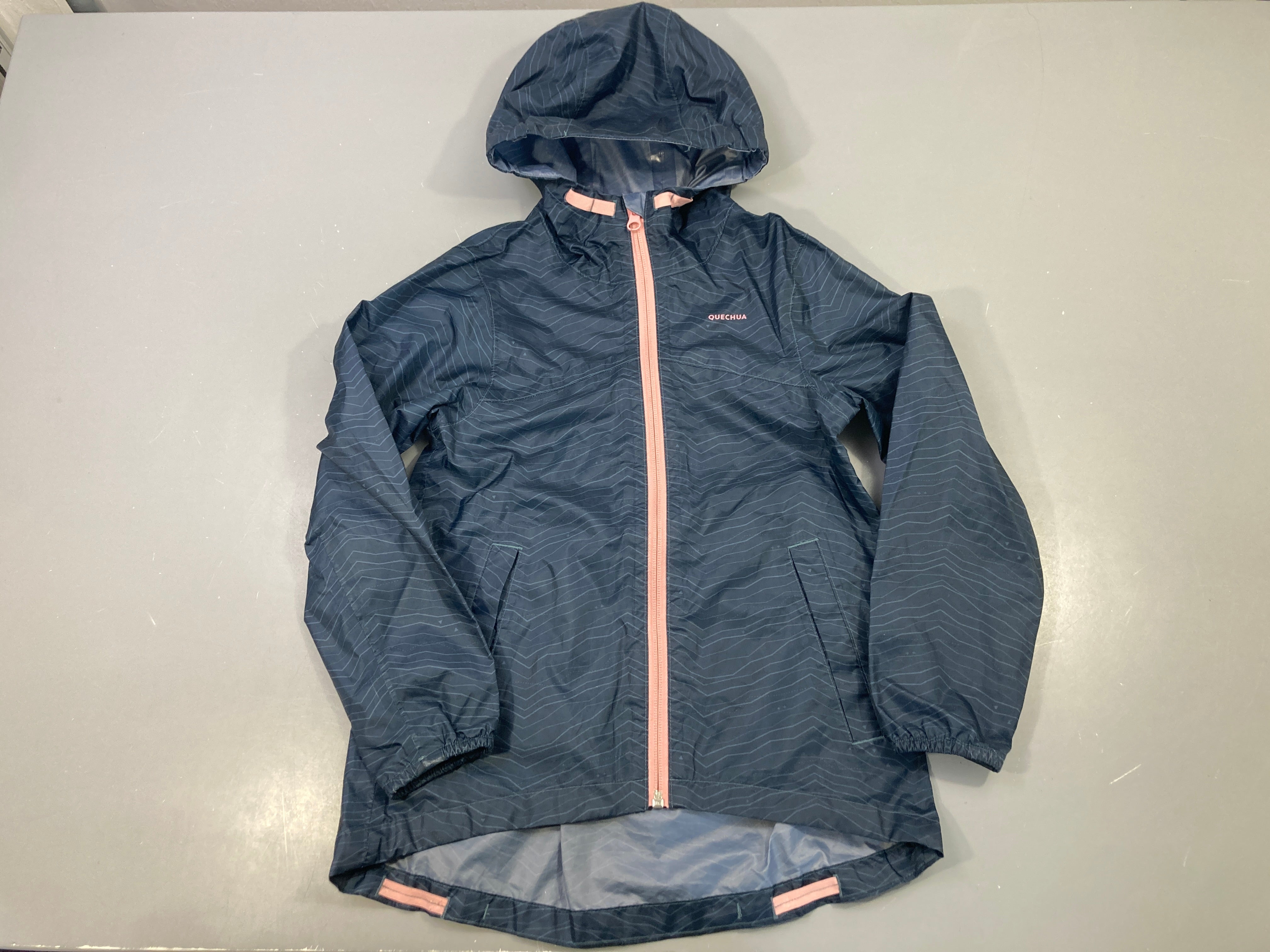 Veste zippée style k-way bleu marine zip corail