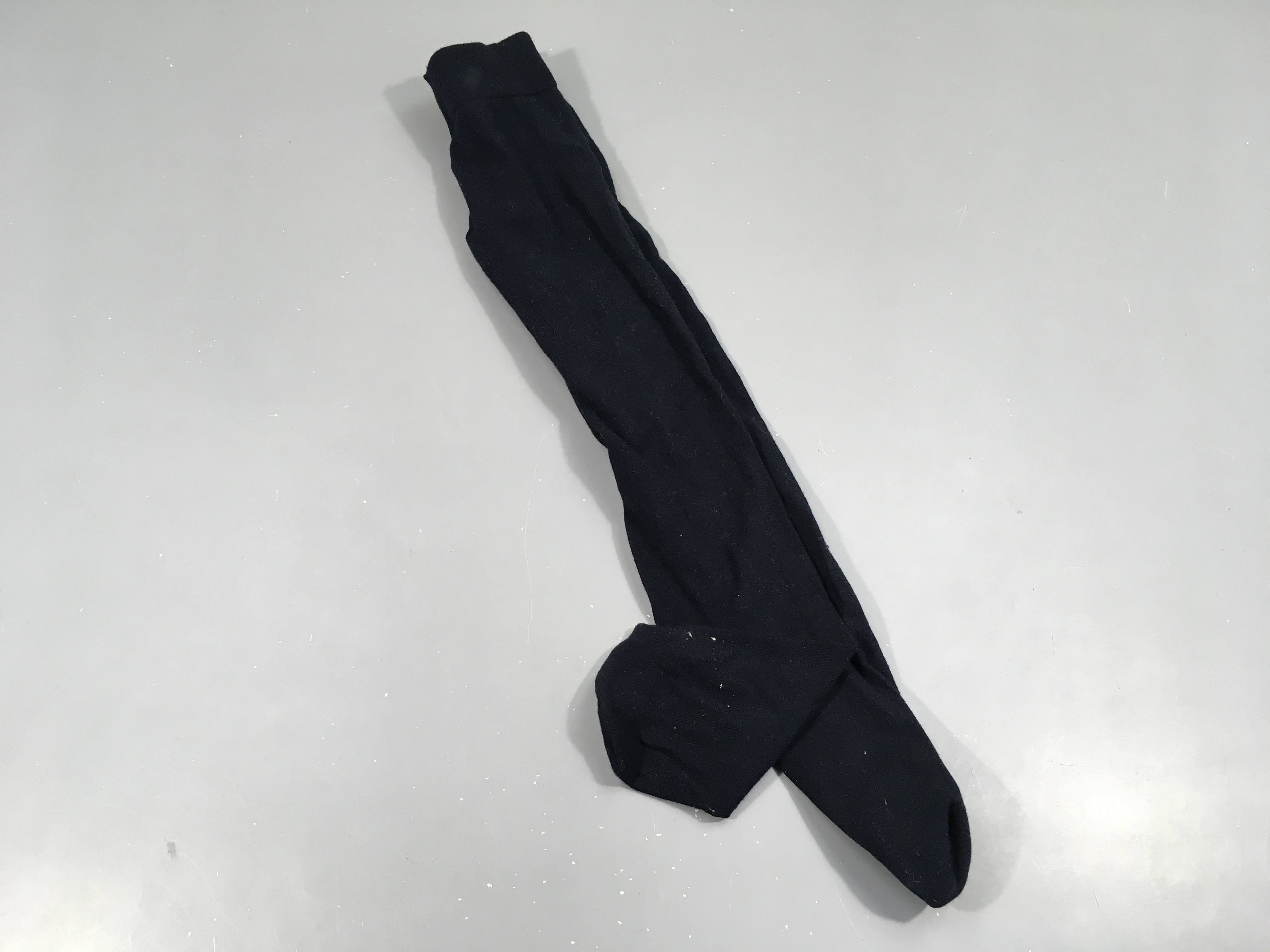 Collants bleu marine , pas de taille indiquée, estimée 9m