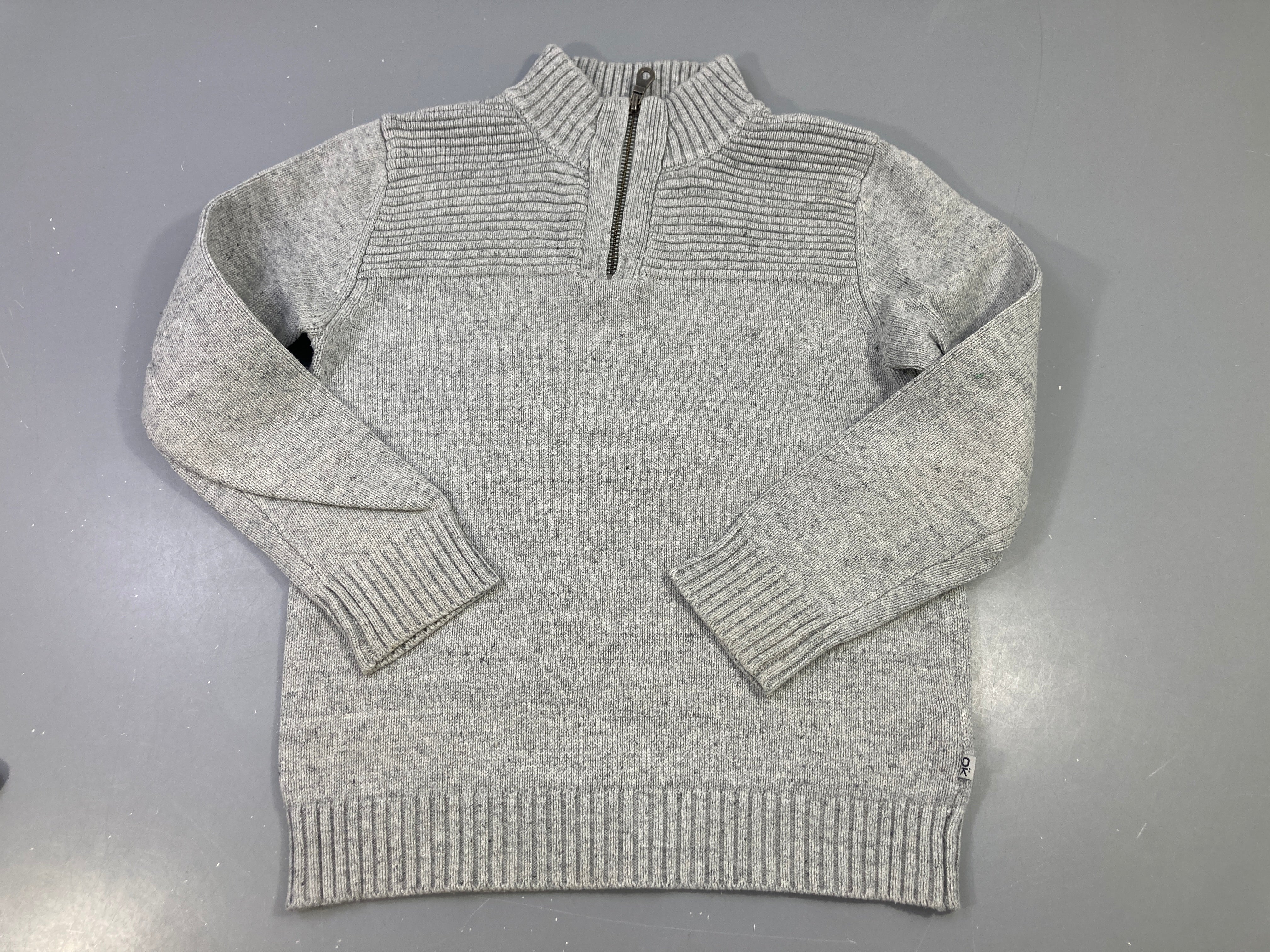 Pull gris clair col montant zip