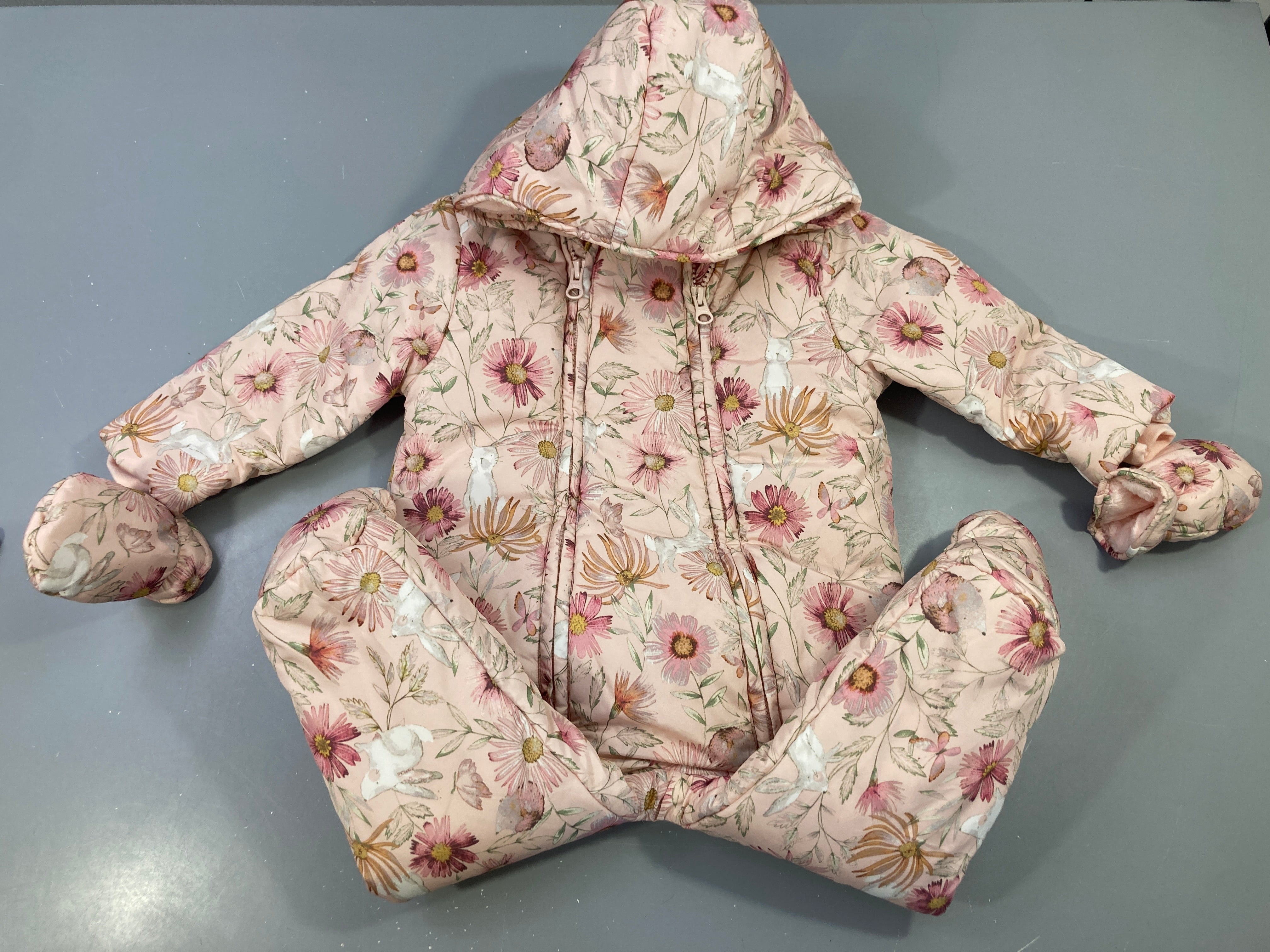 Combi pilote rose à fleurs intérieur velours, moufles