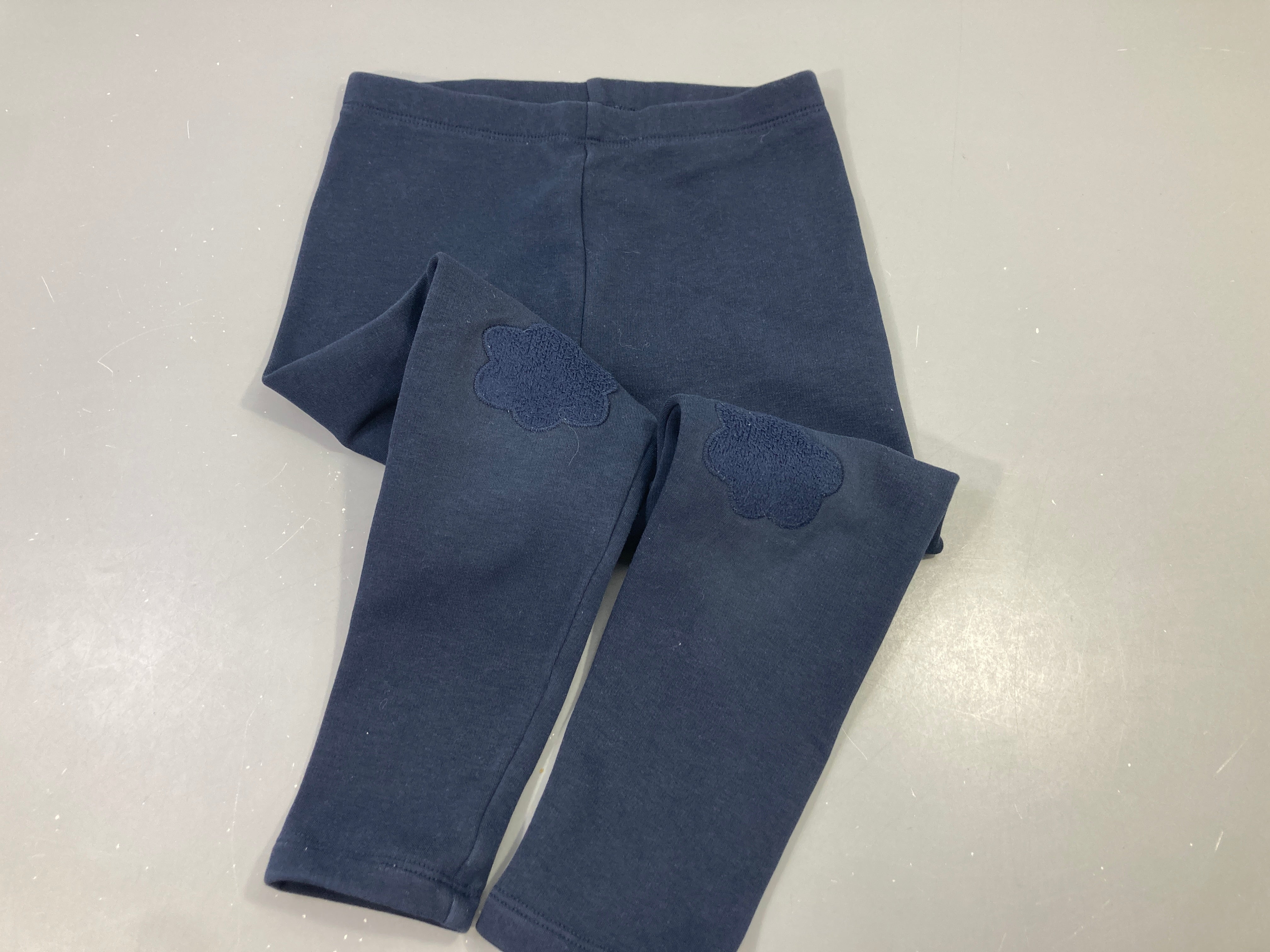 Legging jersey épais bleu foncé, fleur sur les genoux