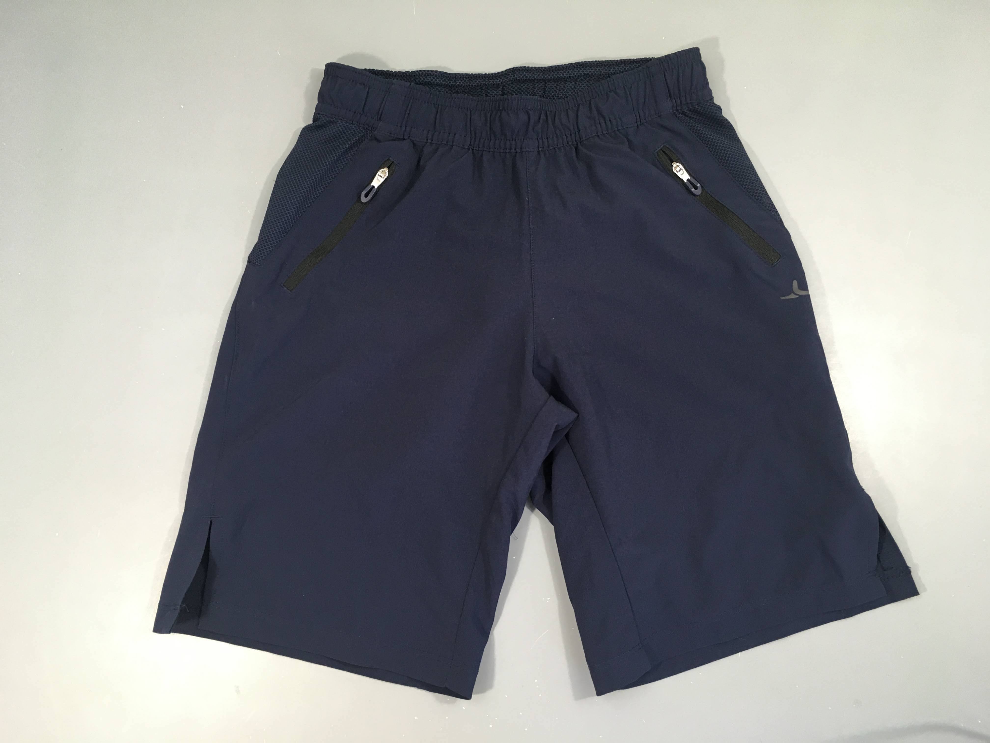 Short de sport bleu marine