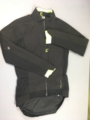 Veste de VTT randonnée ST 500 Rockrider noire, moins cher chez Petit Kiwi