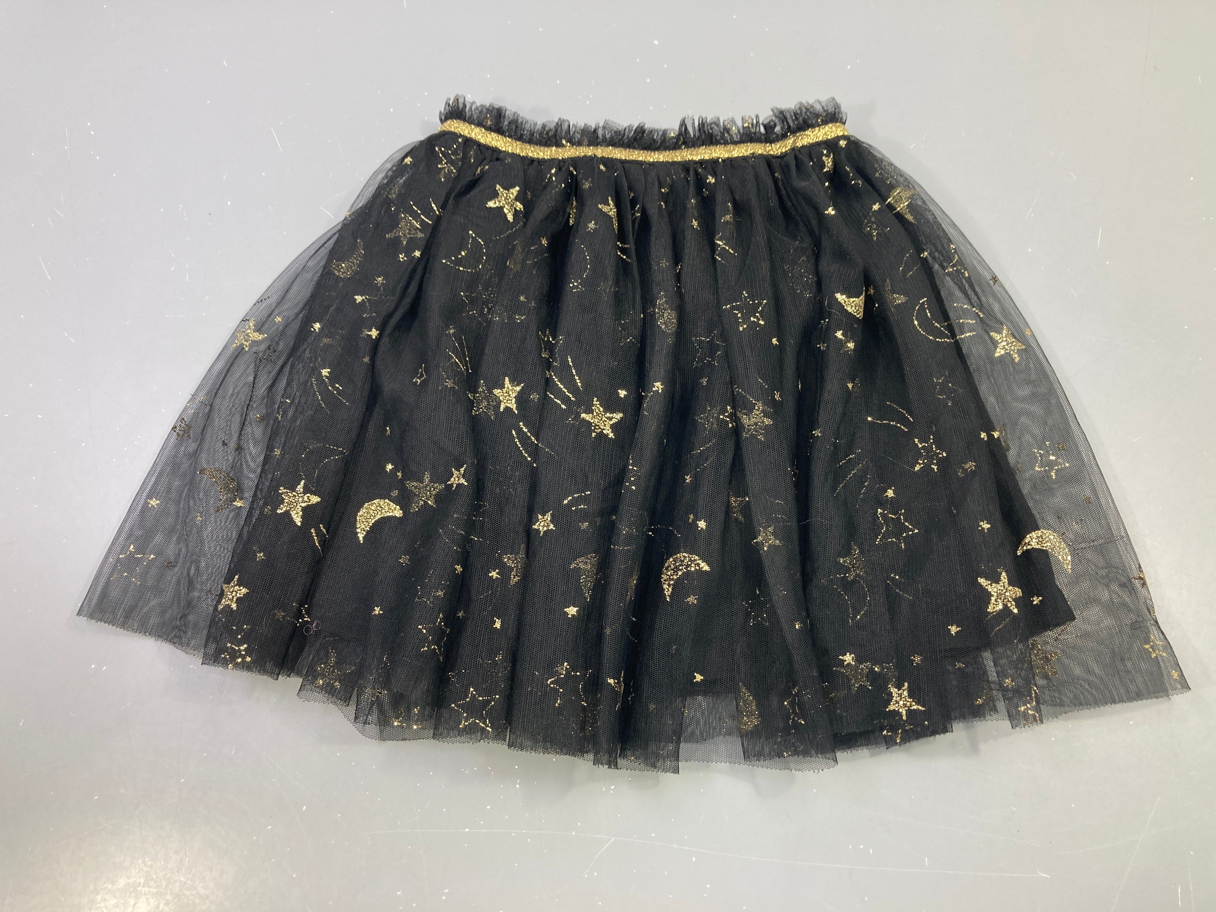 Jupe noire tulle étoiles dorées