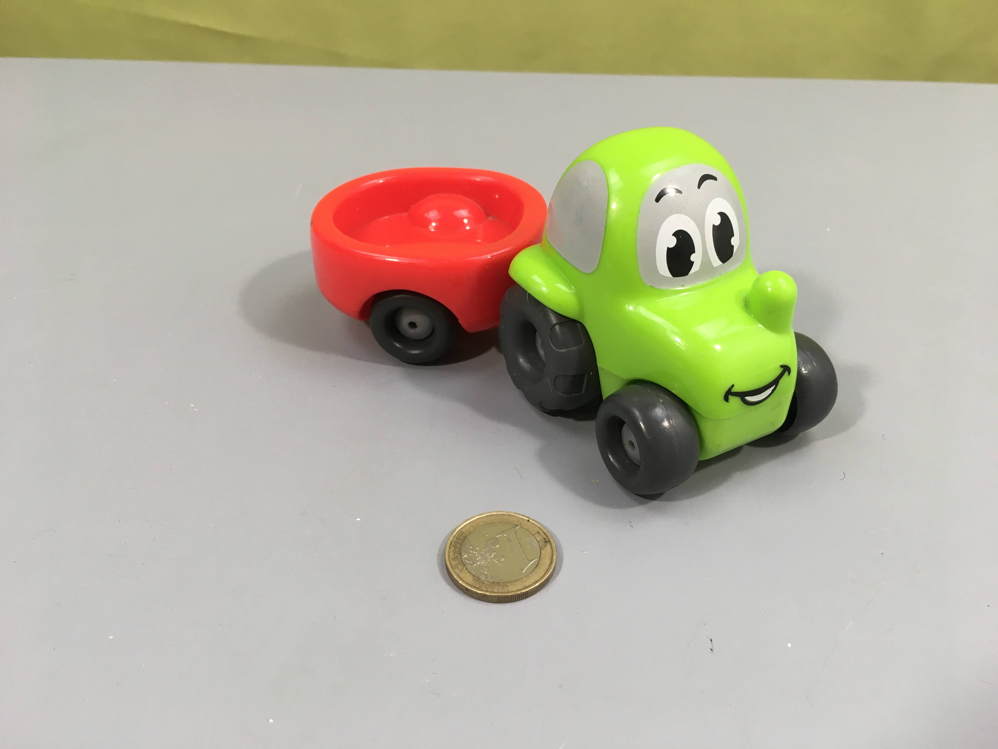 Tracteur avec remorque sans le balot - Vroom Planet