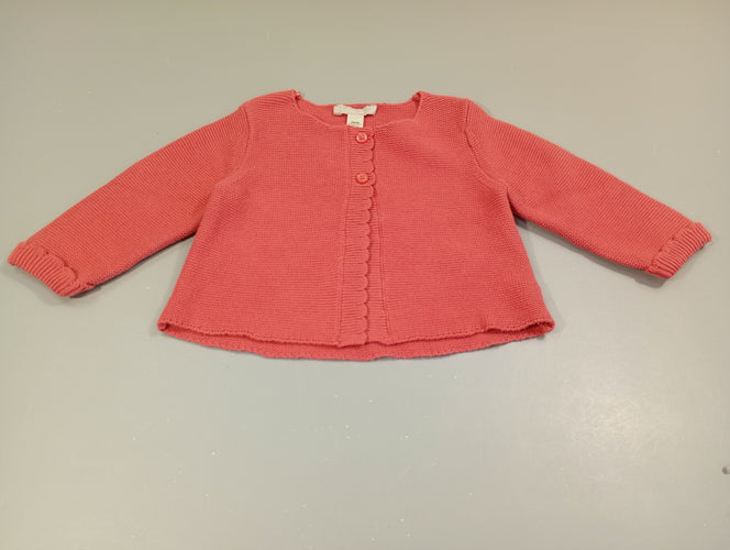 Gilet rose  texturé, fermeture par 2 boutons., moins cher chez Petit Kiwi
