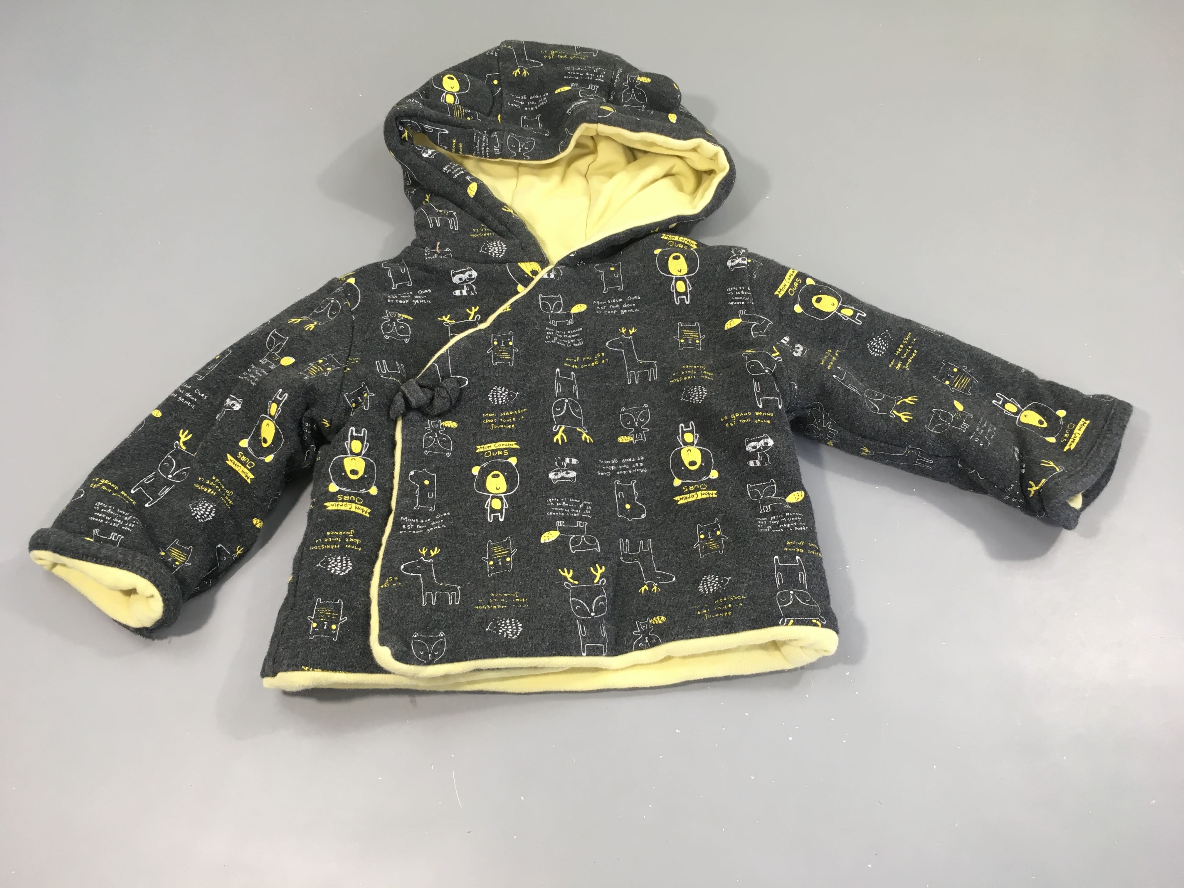 Gilet/veste ouatiné molleton gris chiné/jaune animaux à capuche