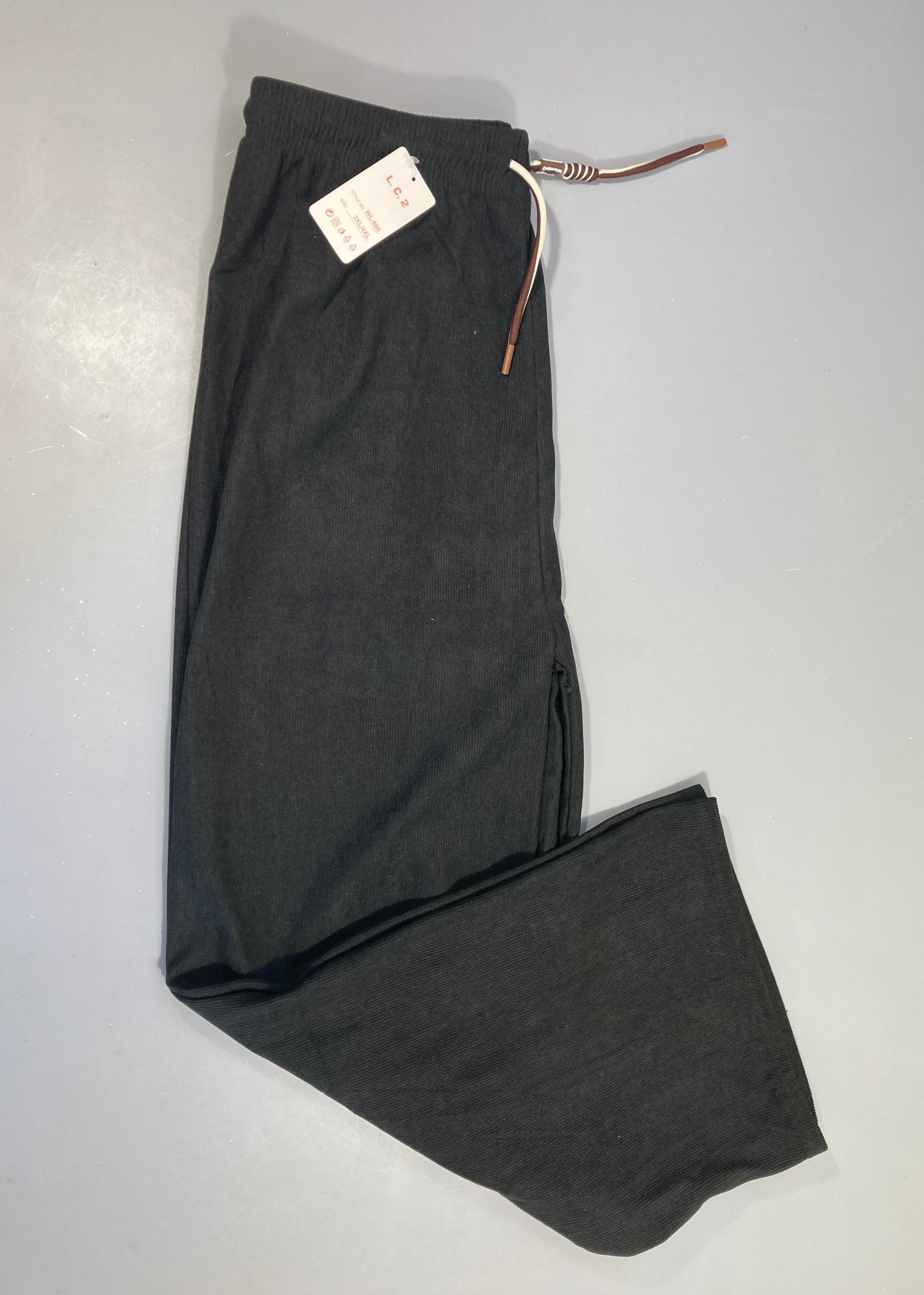 NEUF Pantalon velours côtelé noir
